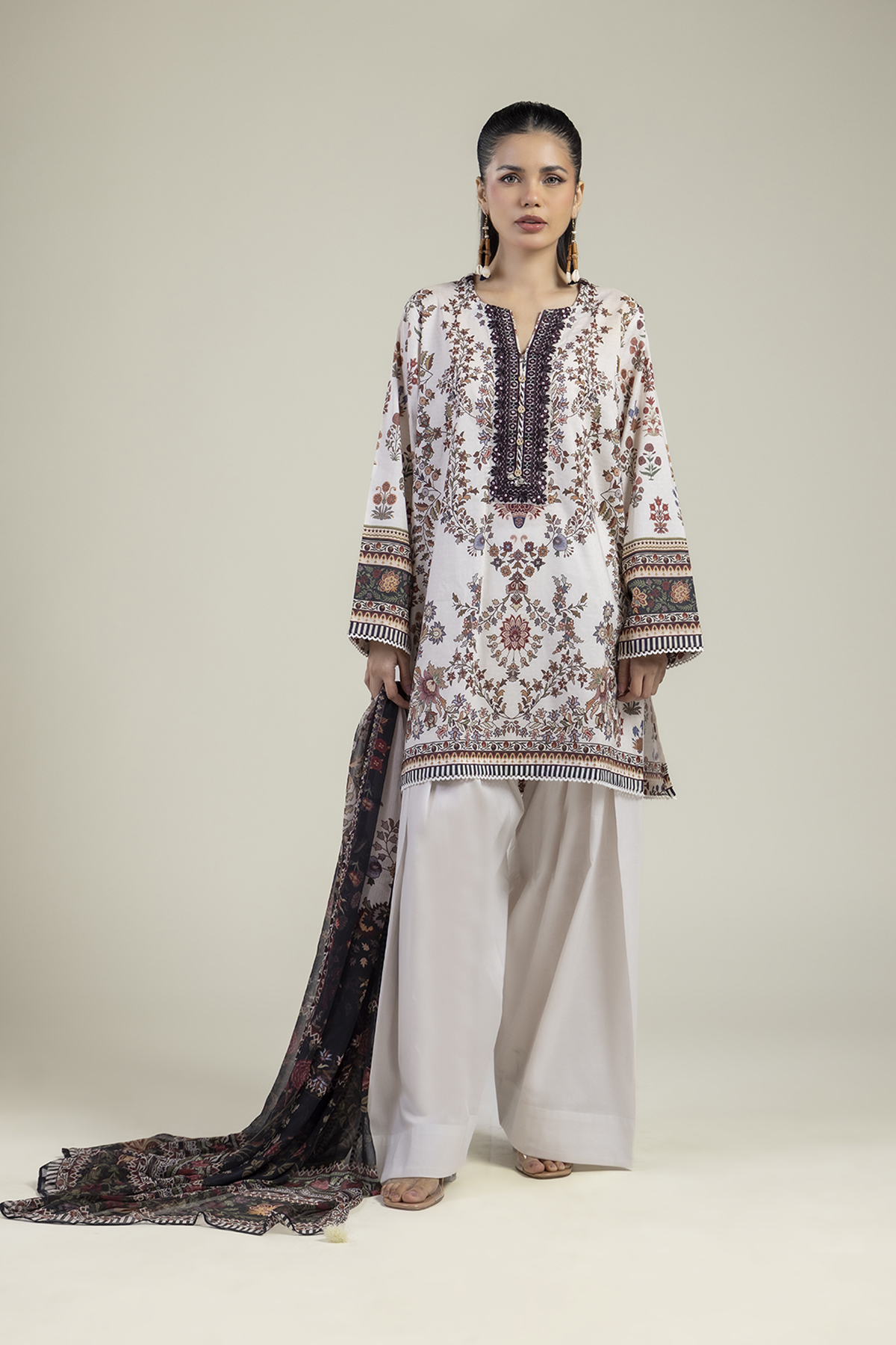Embroidered Cotton Dobby Floral Tailored 3-Piece - T-A11-26-118FI2-VG