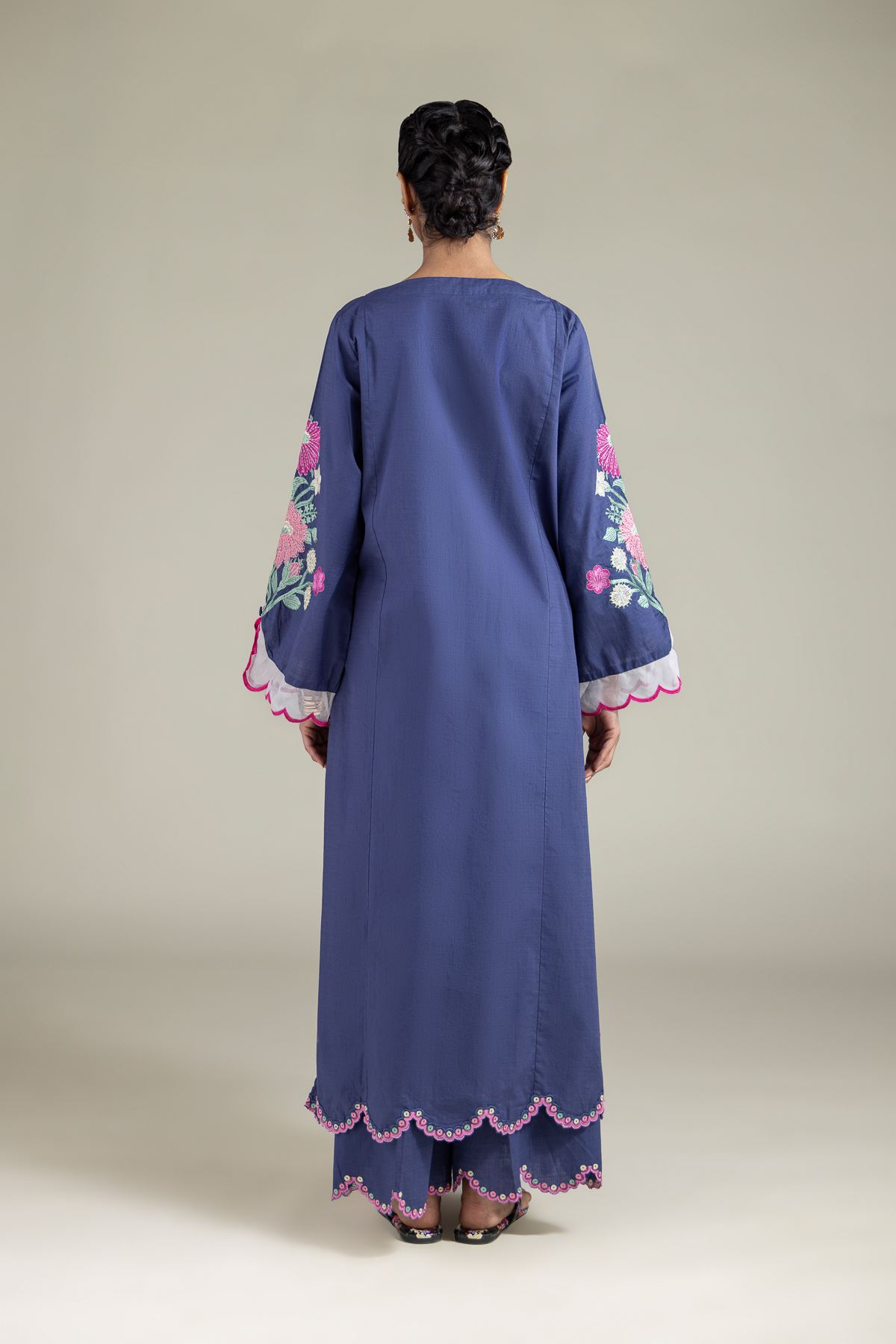 Embroidered Textured Cotton Floral Longline Kurta - 25-09-10E2-06TA-VG