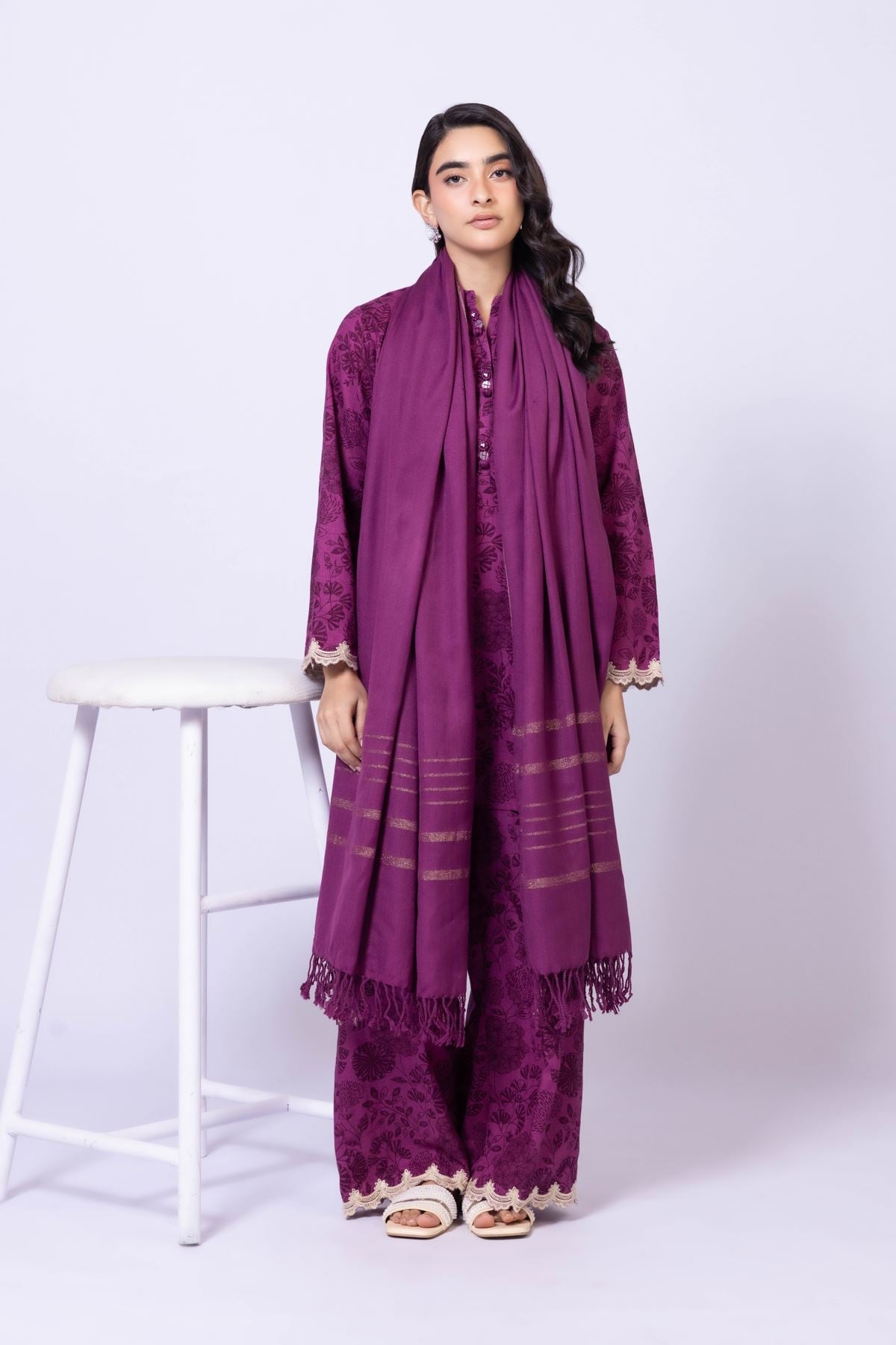 Embroidered Heavy Textured Cotton Kurta - 25-09-11E3-07TA-VG