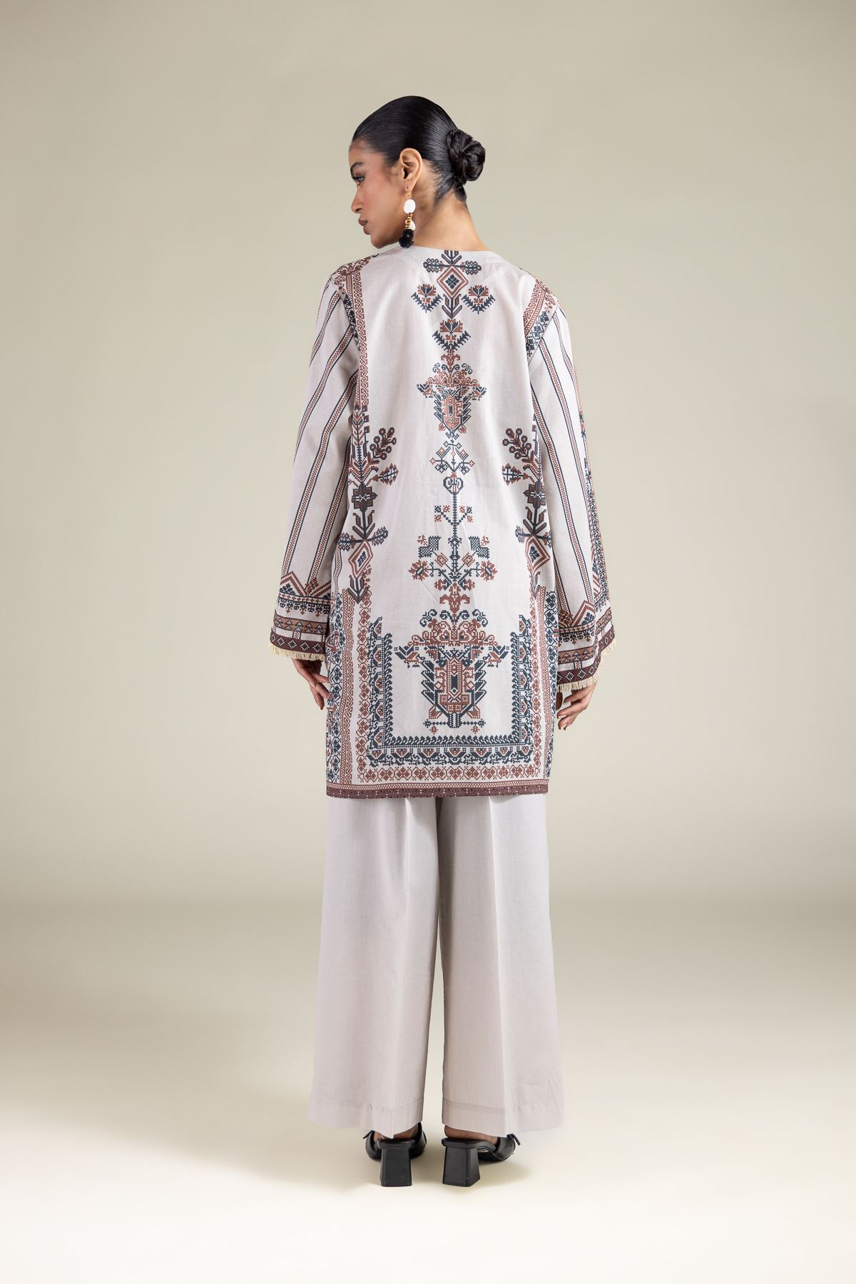 Embroidered Lawn Lawn 2-Piece Tailored - 2-26-212-A-H1-VG