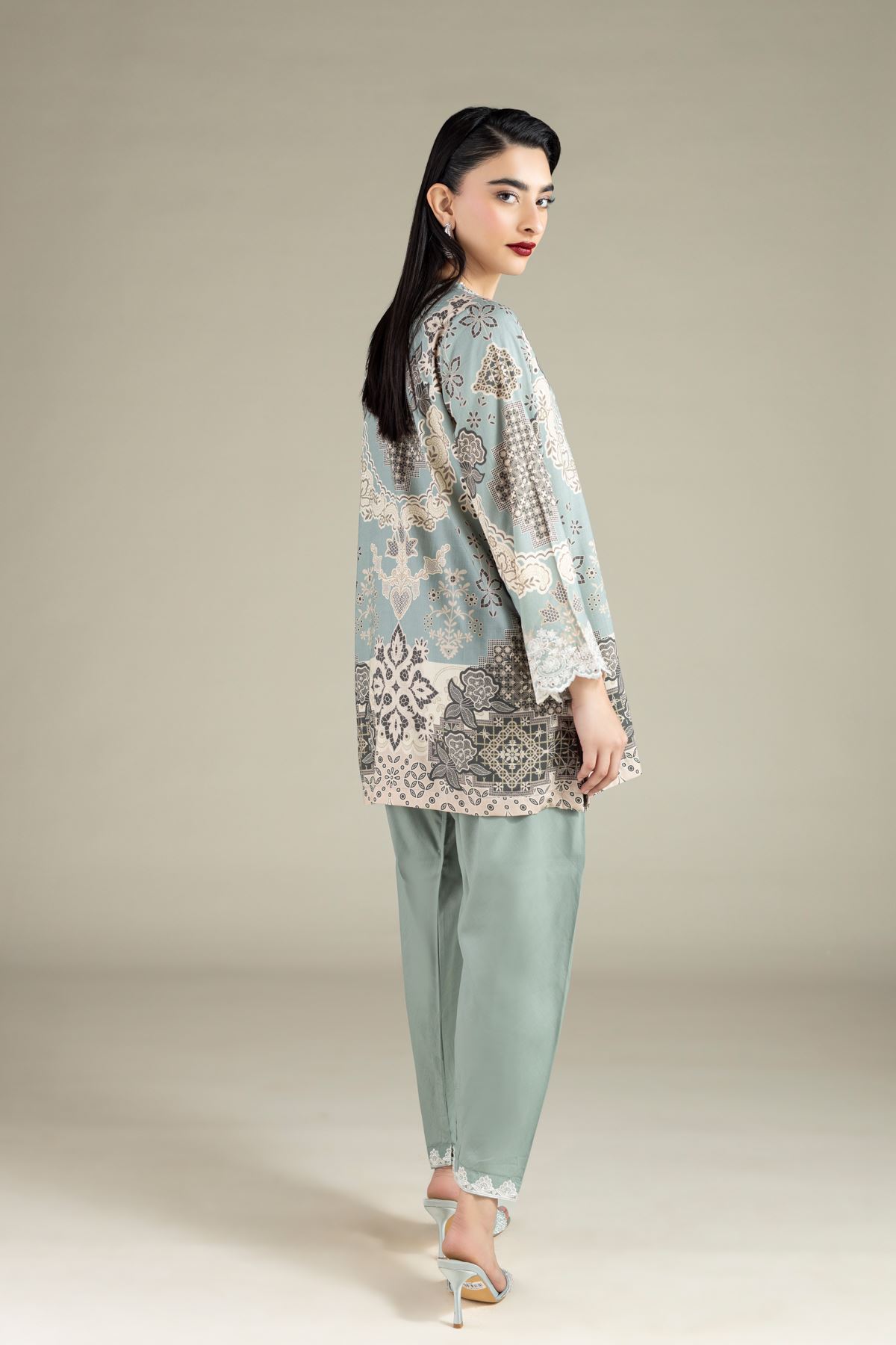 Embroidered Raw Silk Kurta - R-25-02E22-01TA-VG