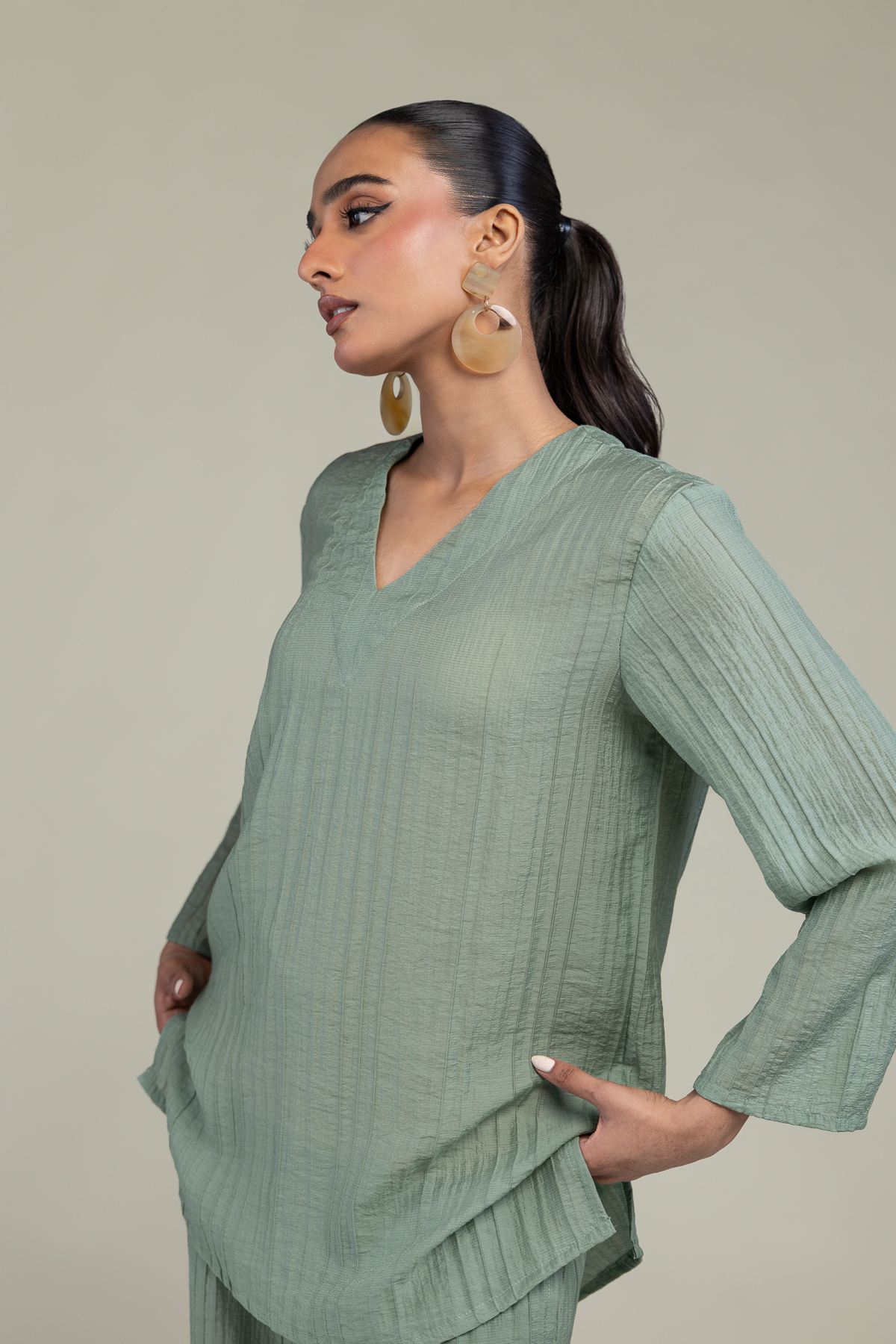 Dyed Blended Crinkle Solid Crinkle Shirt - 1-26-229-B-F1-VG