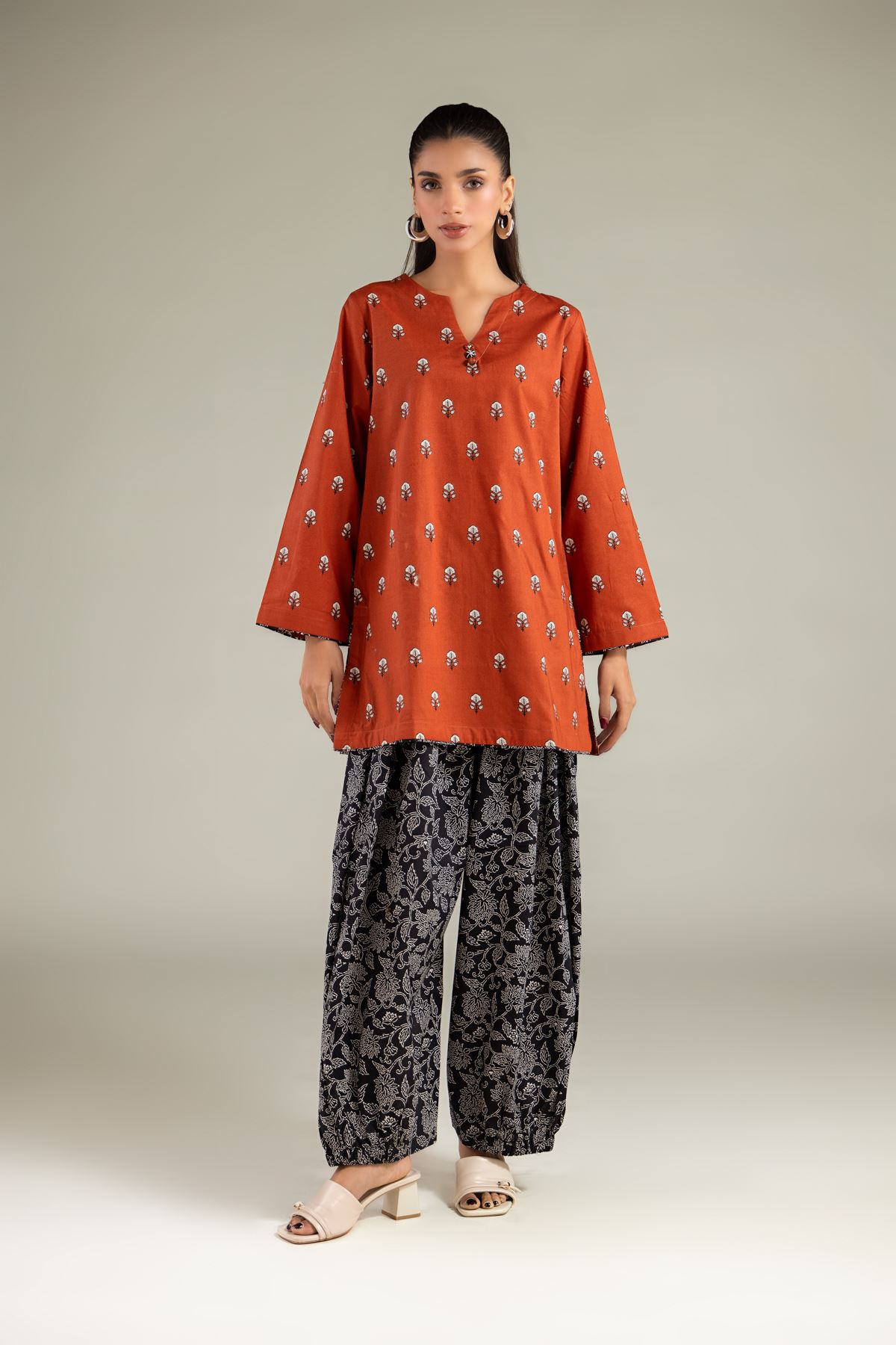 Printed Cambric Floral Farshi Shalwar - 1-26-104-A-B-VG