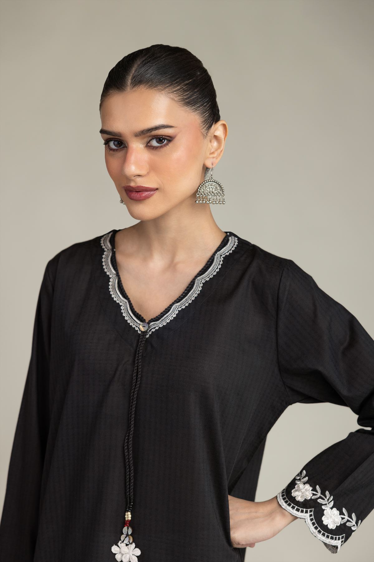 Embroidered Cotton Dobby Black V-Neck Kurta - 1-26-203-A-H1-VG