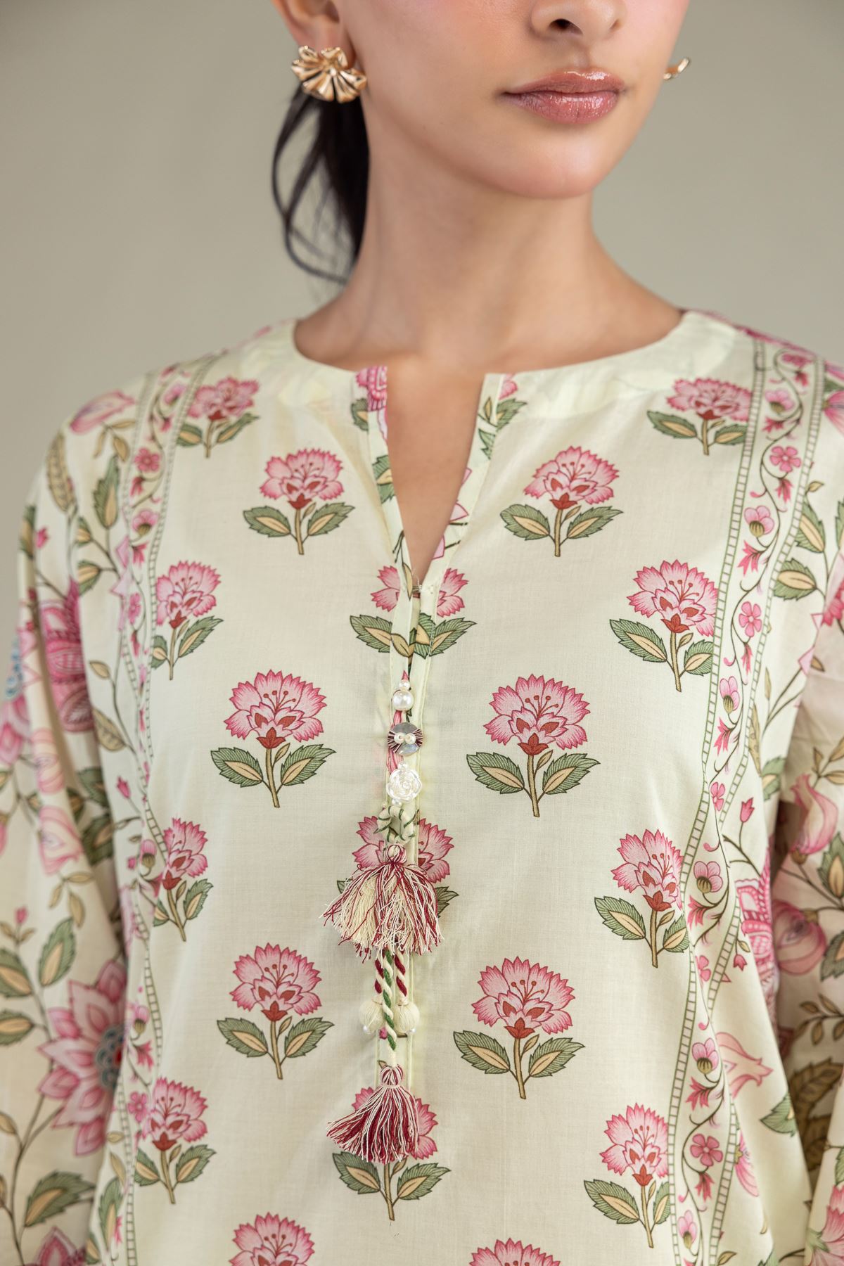 Printed Cambric Floral Cambric Kurta - 1-26-250-B-H1-VG