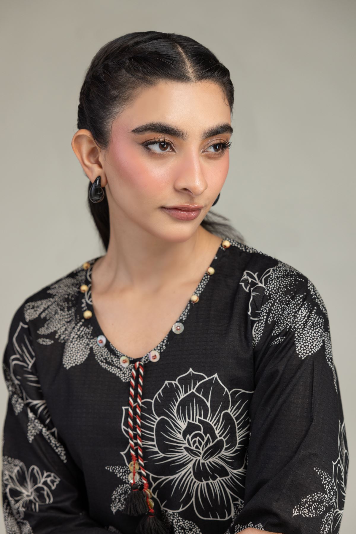 Printed Cotton Dobby Black Floral Kurta - 1-26-212-A-A2-VG