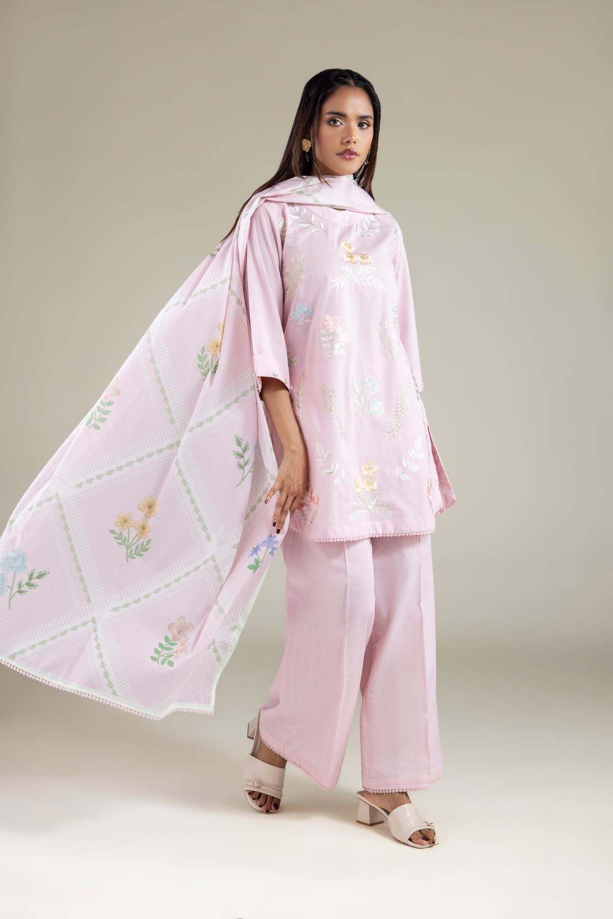 Embroidered Lawn Floral Dupatta - 1-26-114-A-G-VG