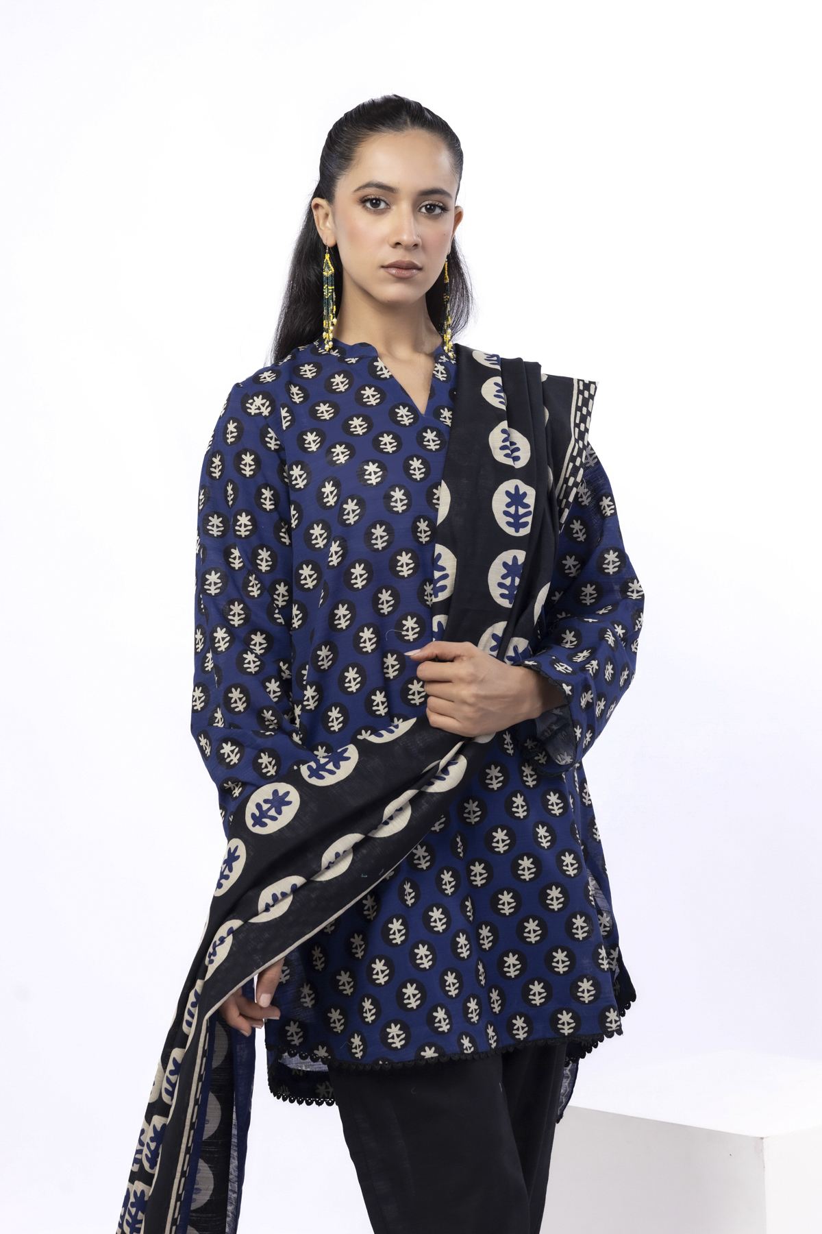Printed Light Khaddar Fabrics 3 Piece - 1001902049