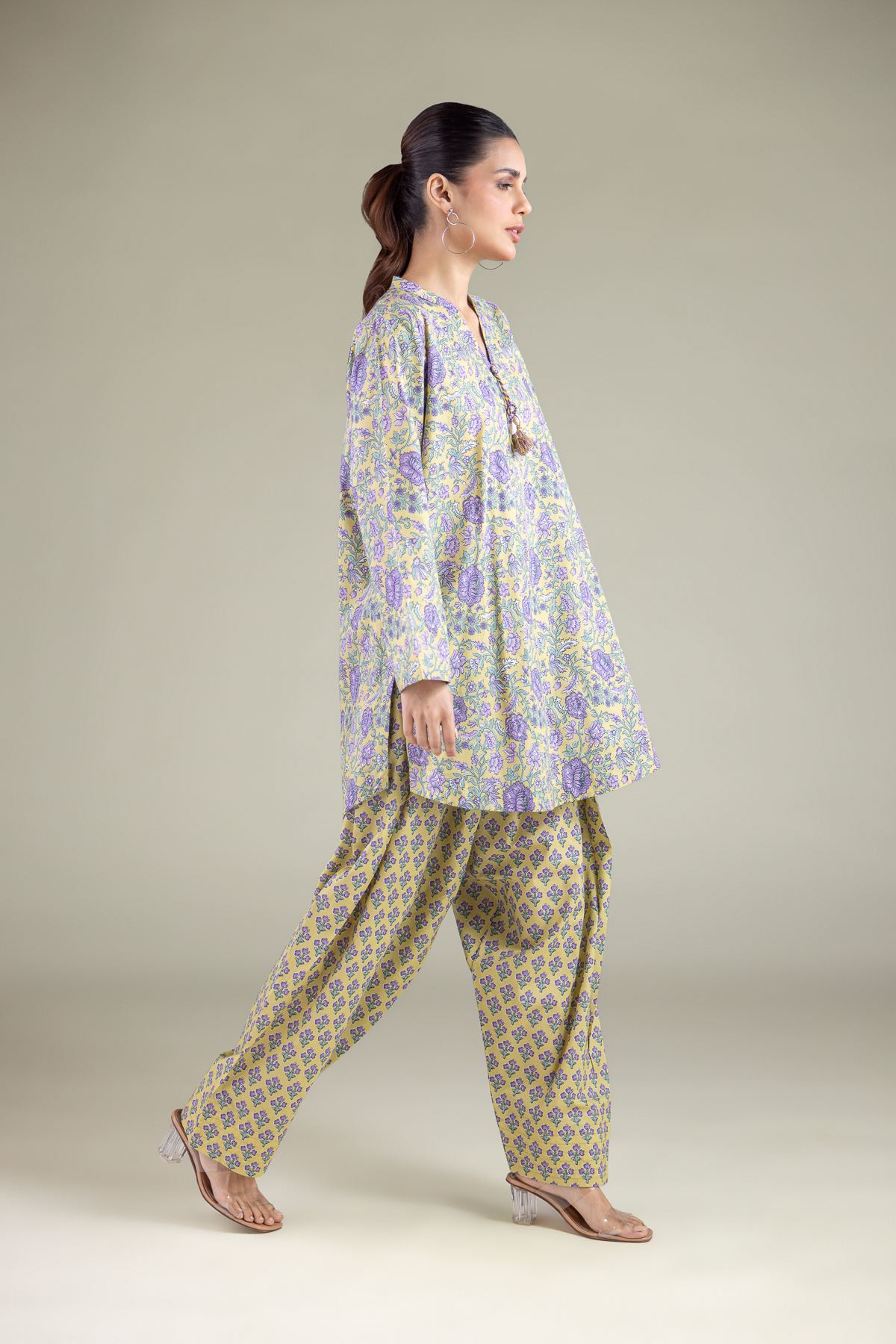 Printed Cambric Floral Summer Shalwar - 1-26-119-A-E-VG