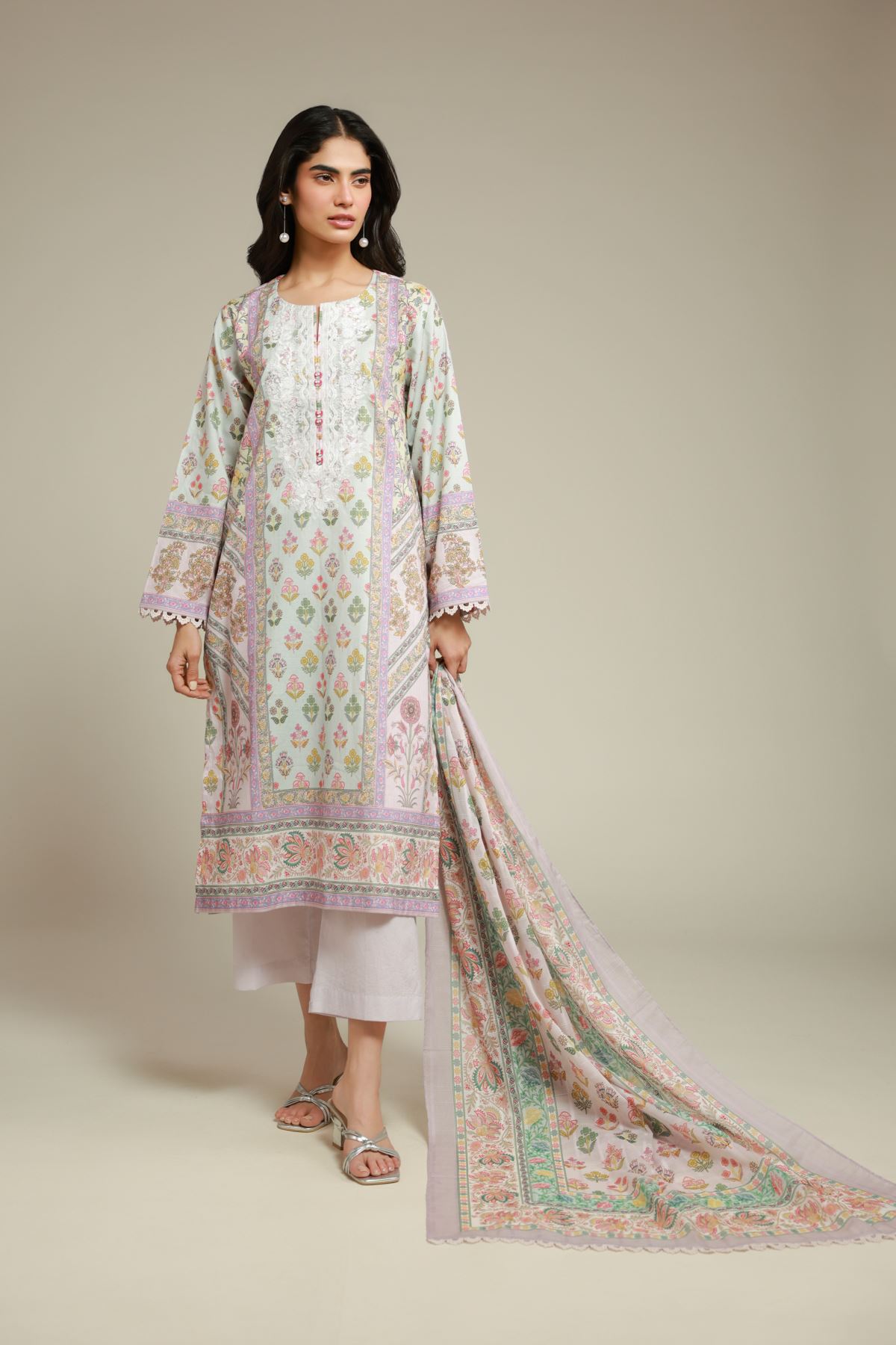 Embroidered Textured Lawn 3-Piece Tailored Lawn - T-A22-26-112FH1-VG