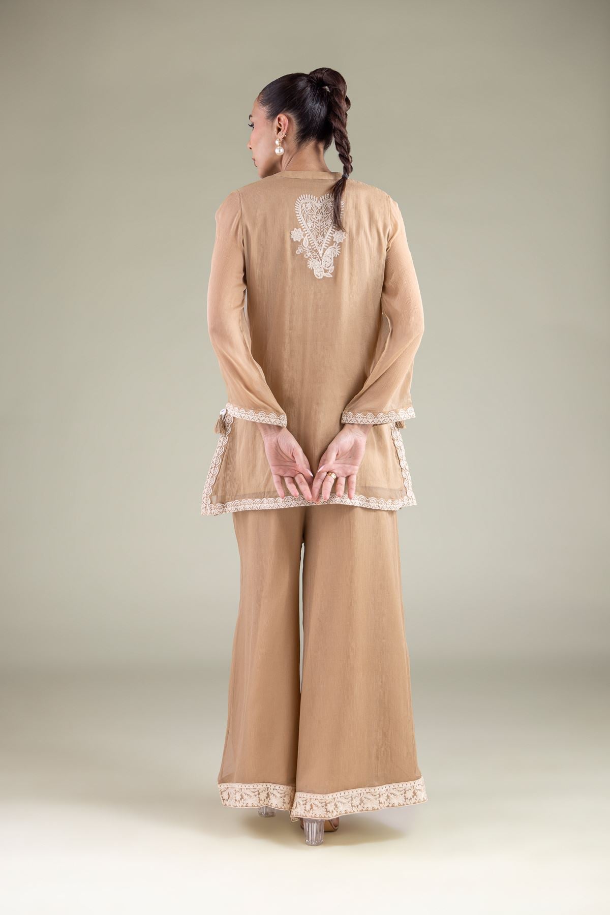 Embroidered Chiffon Floral Scalloped Kurta - 25-00-X2-08TB-VG
