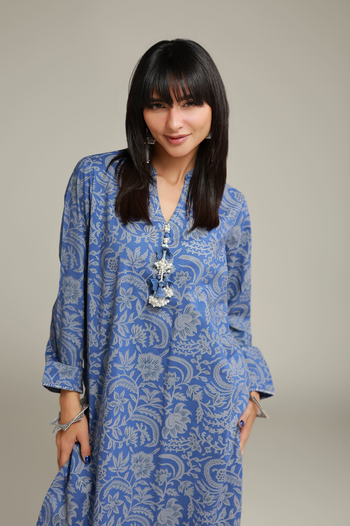 Printed Cambric Floral Longline Kurta - 26-02-1E13-06TA-VG
