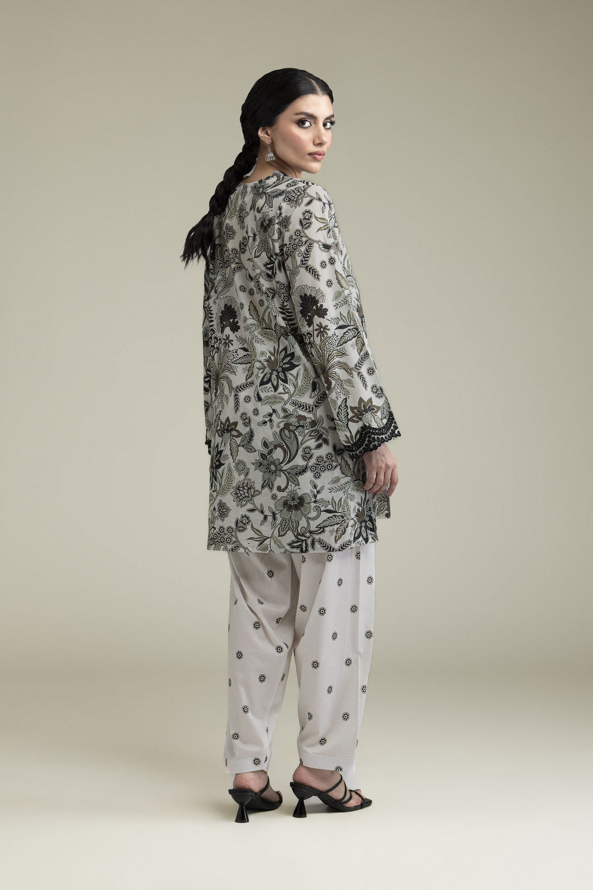 Embroidered Cambric Fabrics 2 Piece | Top and Bottom - 2-26-308-A-B1-VG