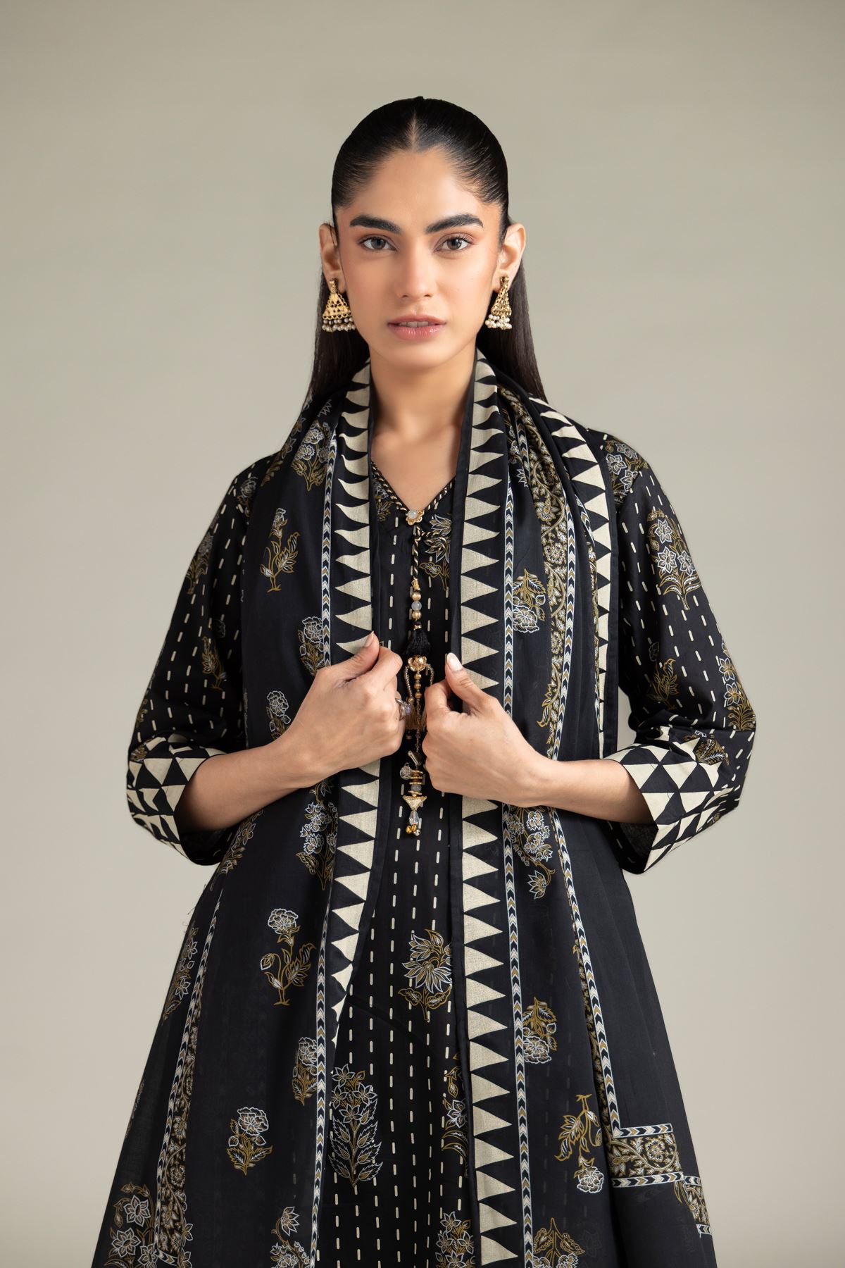 Lawn Dupatta - 1-26-126-A-H-VG
