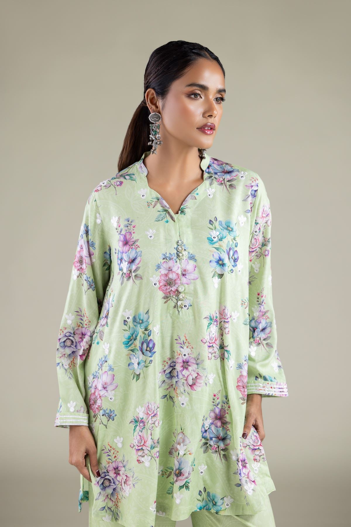 Embroidered Viscose Floral Scalloped Kurta - 1-26-108-A-F-VG