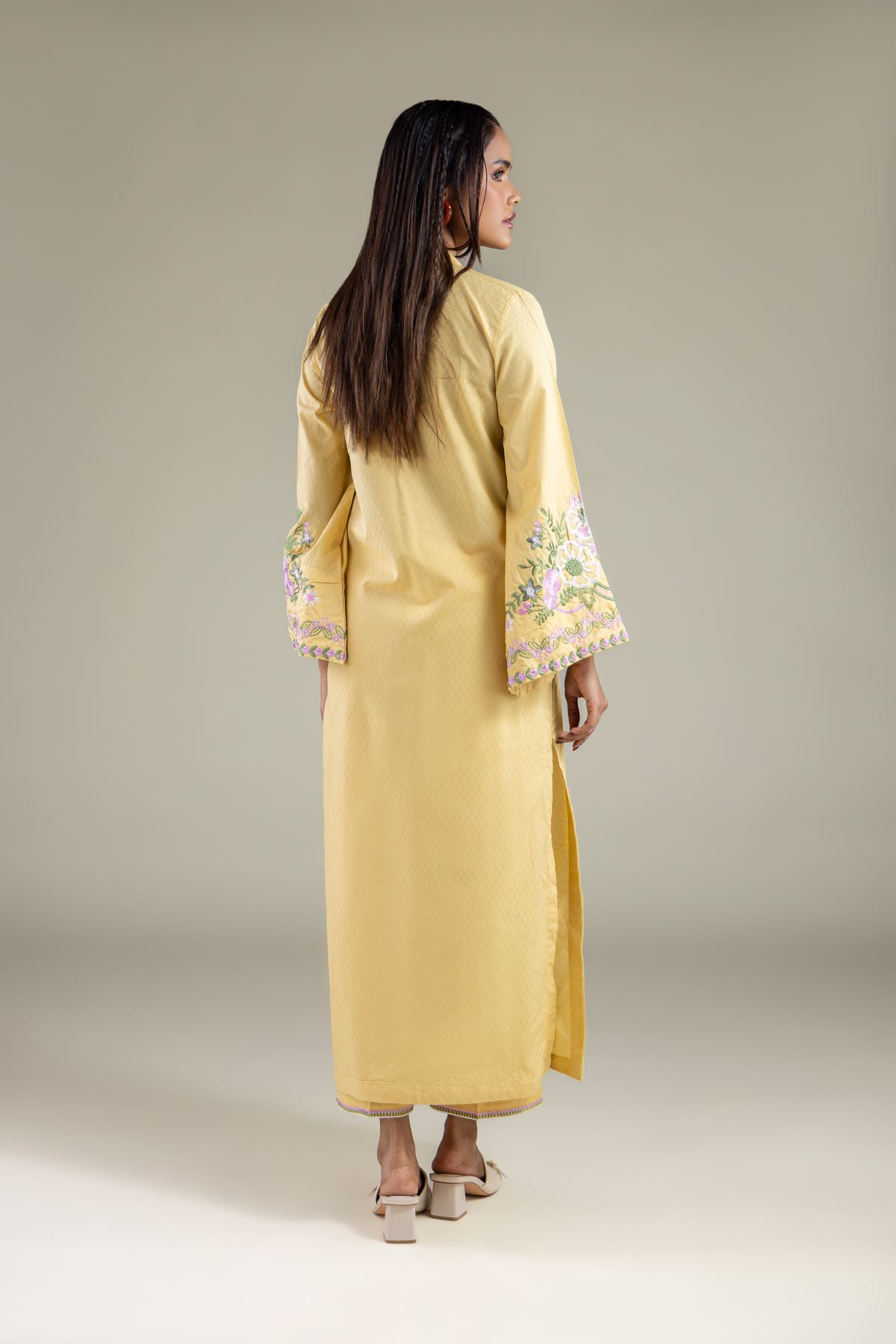 Embroidered Cotton Dobby Floral Drawstring Kurta - T-A33-26-105FH-VG