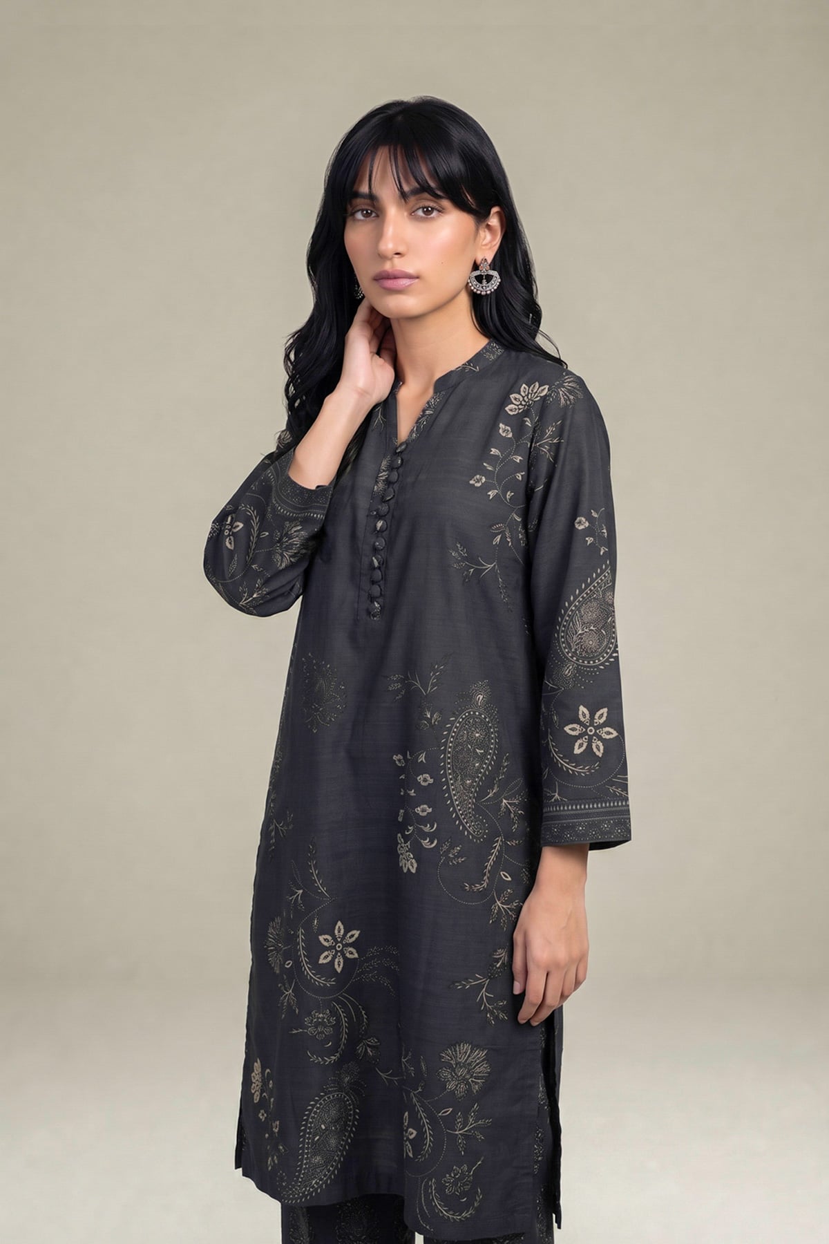 Printed Light Khaddar Black V-Neck Kurta - 2-26-403-A-E1-VG