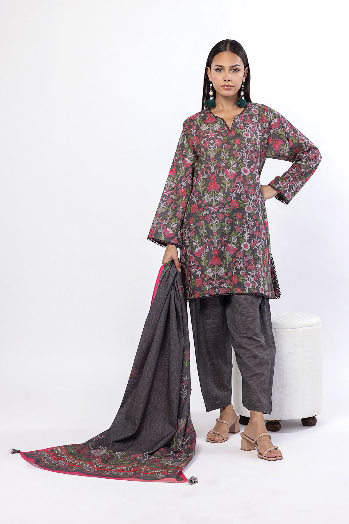 Printed Khaddar Fabrics 3 Piece - LKN72B-VG
