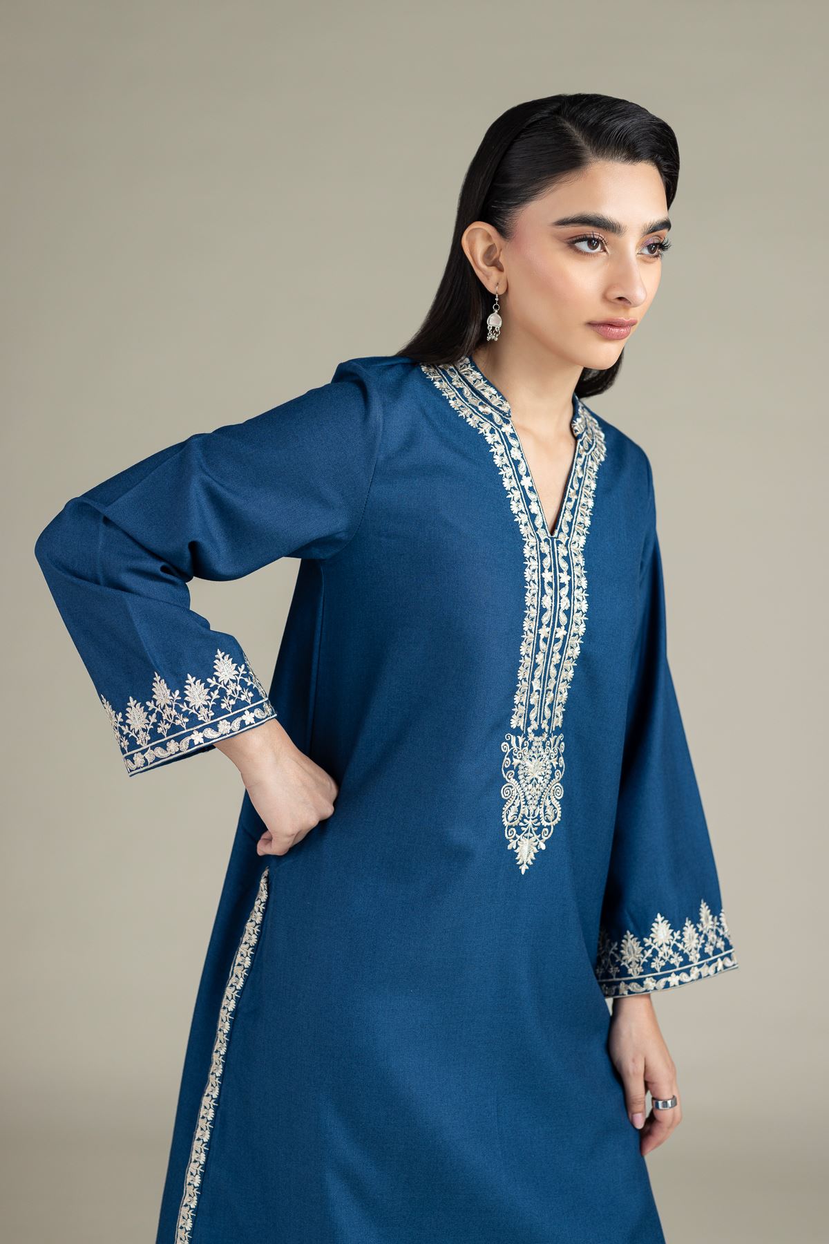 Embroidered Heavy Blended Viscose Kurta - OTD4-EX22-10TA-VG