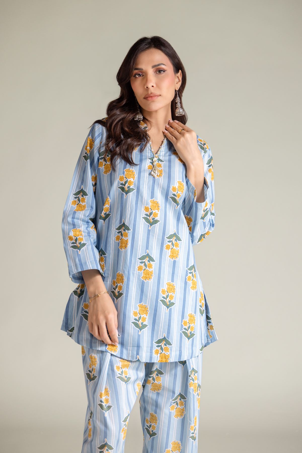 Embroidered Cambric Blue V-Neck Kurta - 1-26-204-A-F1-VG