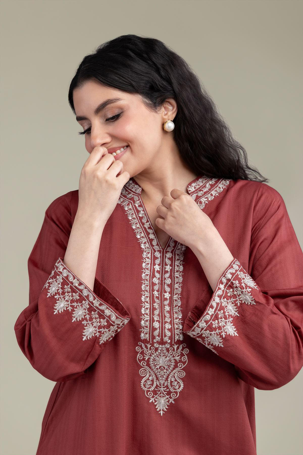 Embroidered Cotton Dobby Longline V-Neck Kurta - T-A11-26-108FE2-VG