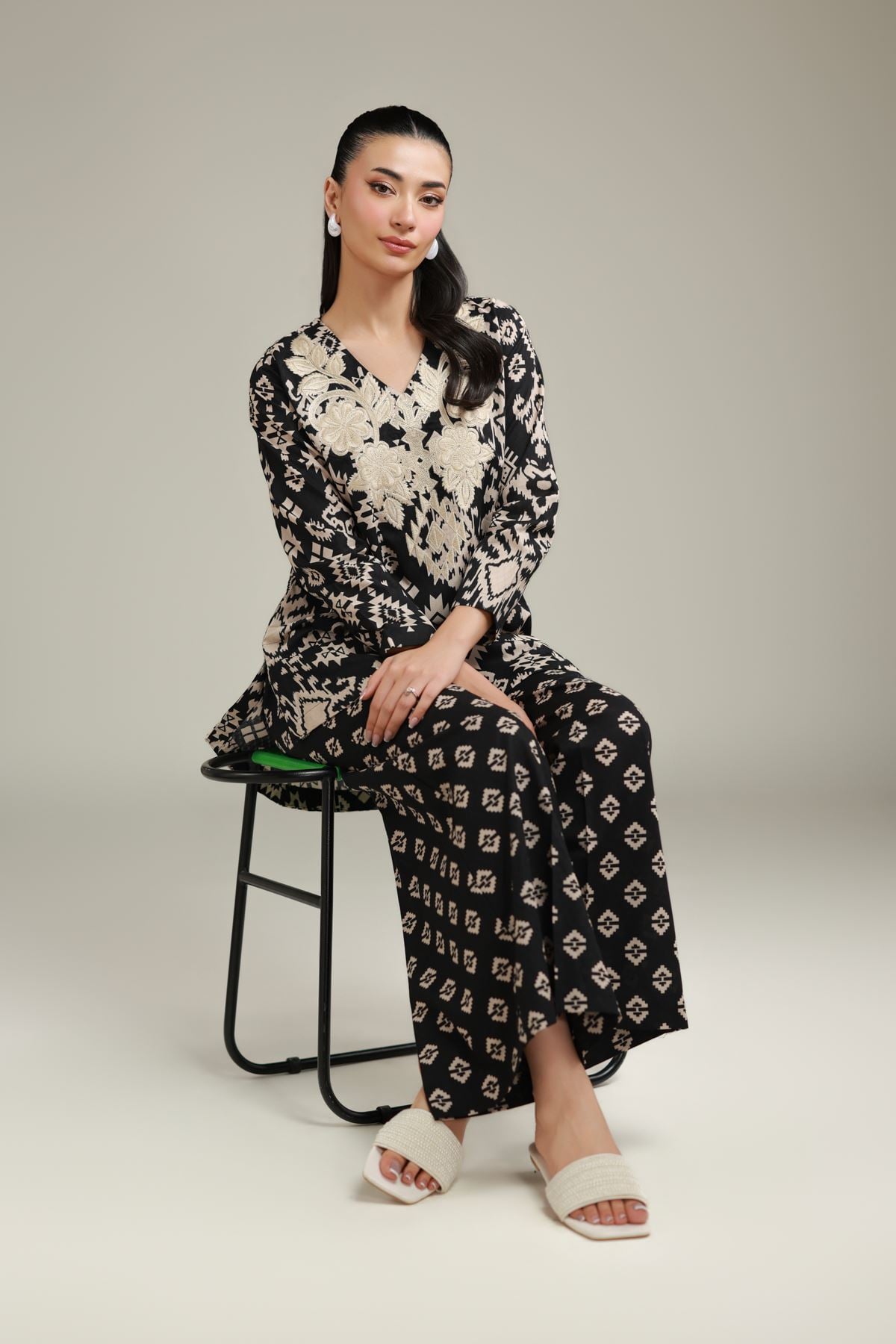 Embroidered Cotton Dobby Black V-Neck Kurta - A22-26-218FJ1-VG