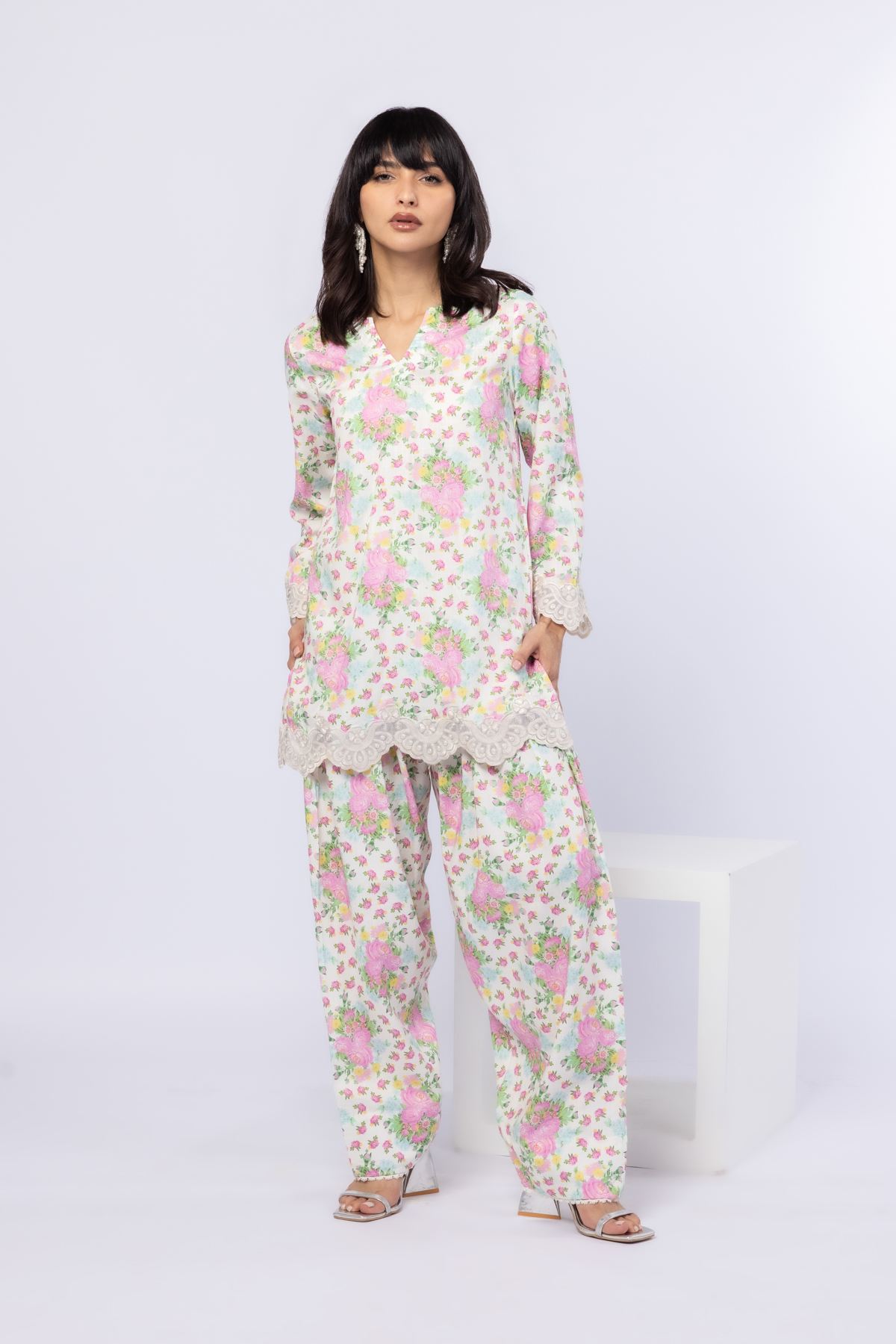Embroidered Crosshatch Raw Silk Kurta - 25-05S23-08TA-VG