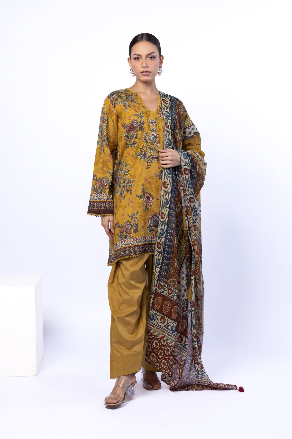 Printed Broshia Tailored 3 Piece - T-A33-26-104FD1-VG