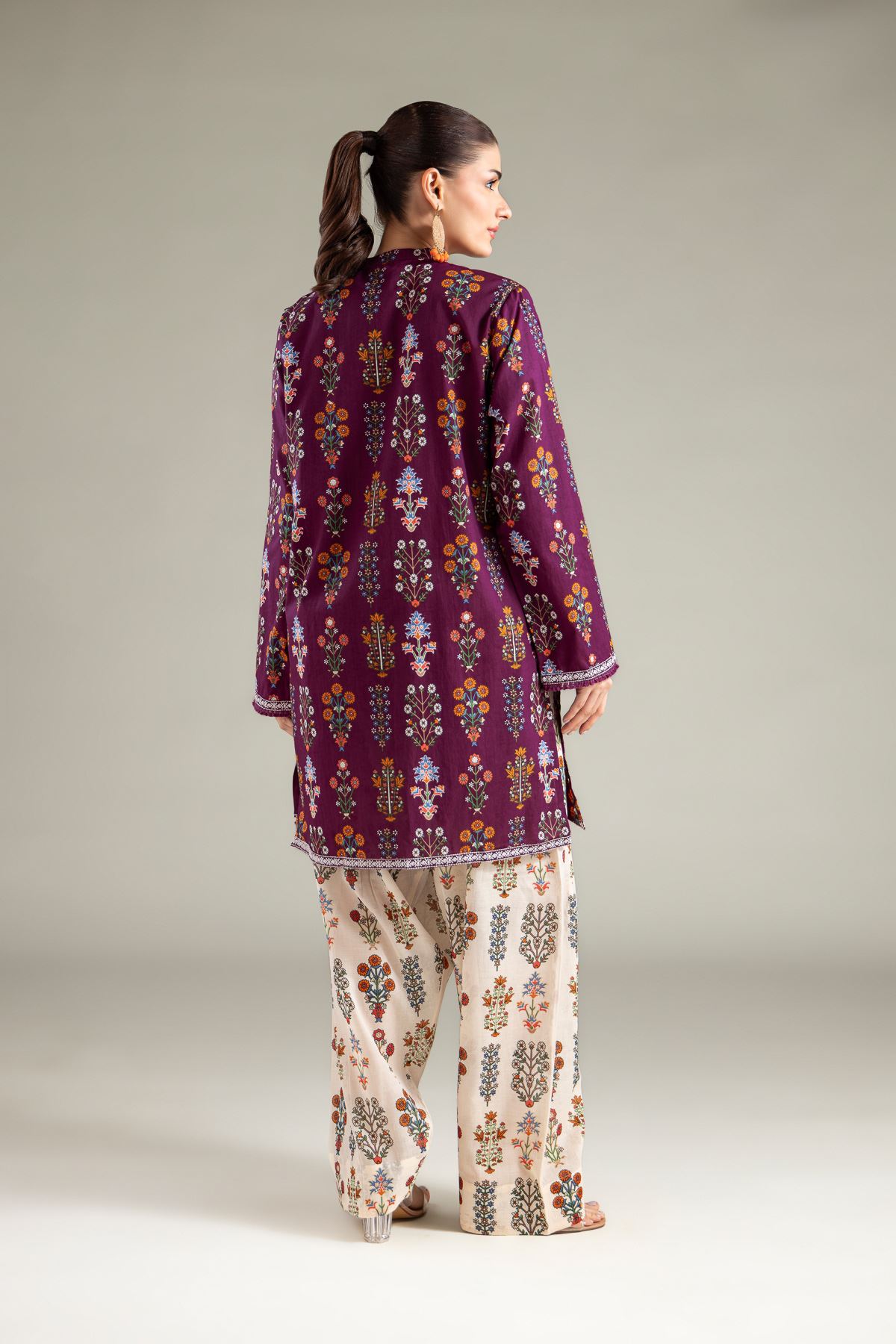Embroidered Lawn Lawn Tailored Set - T-A11-26-101FH1-VG