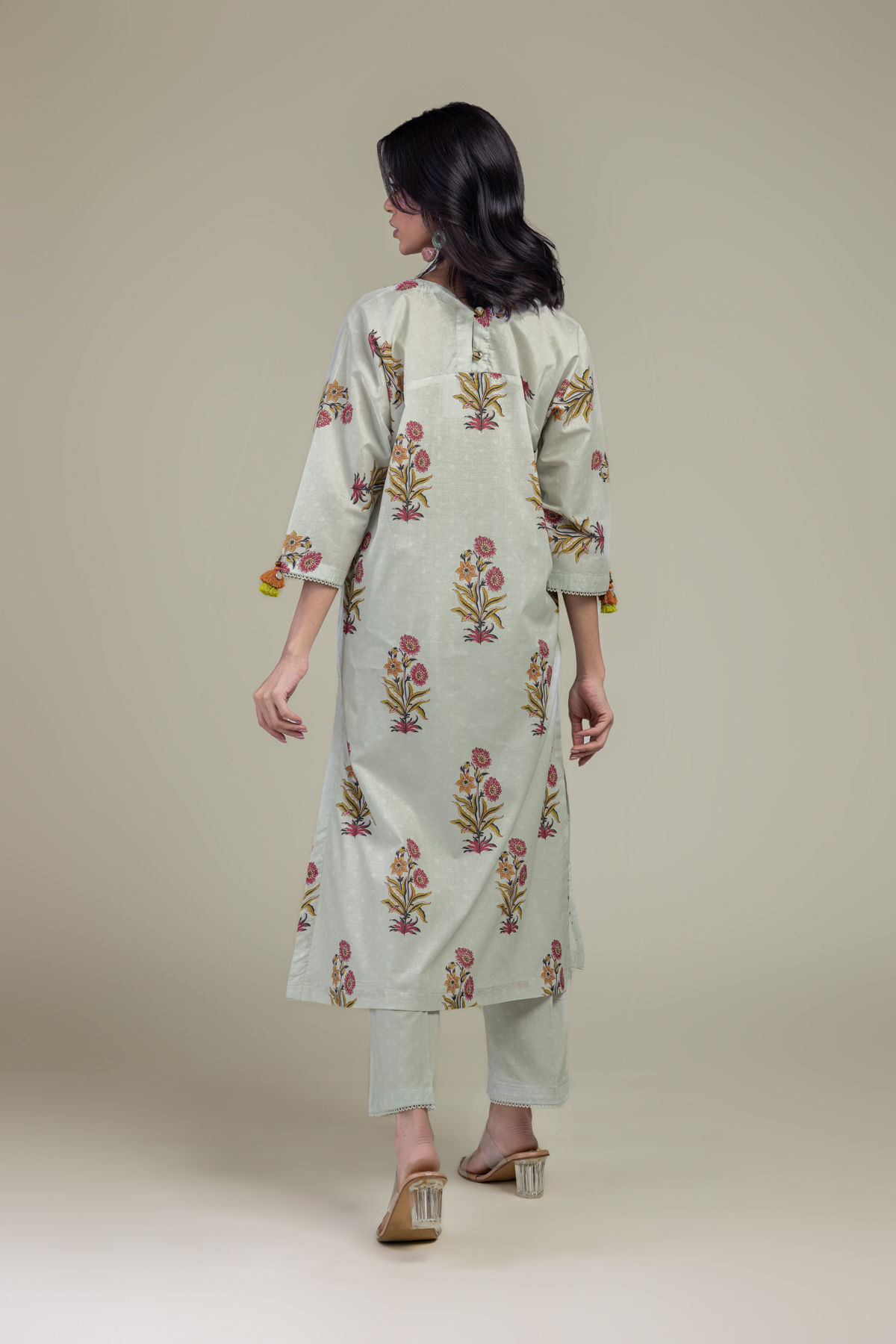 Printed Cambric Floral V-Neck Kurta - 1-26-102-A-F-VG