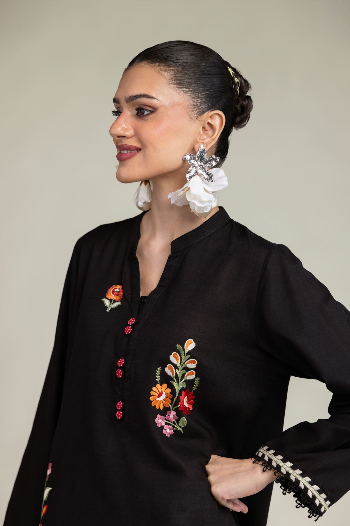 Embroidered Raw Silk Black Floral Kurta - 1-26-203-A-C1-VG