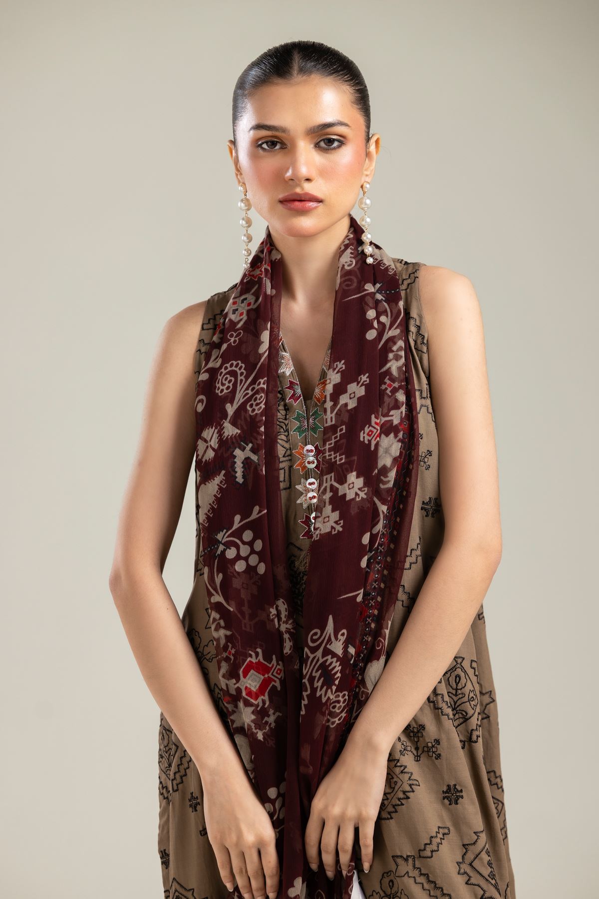 Embroidered Chiffon Maroon Floral Dupatta - 2-26-109-A-F-VG