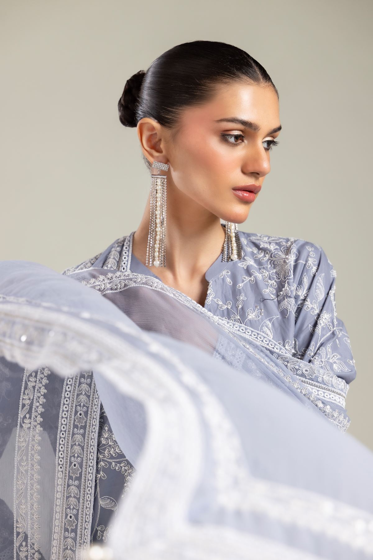 Embroidered Raw Silk 3 Piece Co-ord Set - 25-09-11E3-11TB-VG
