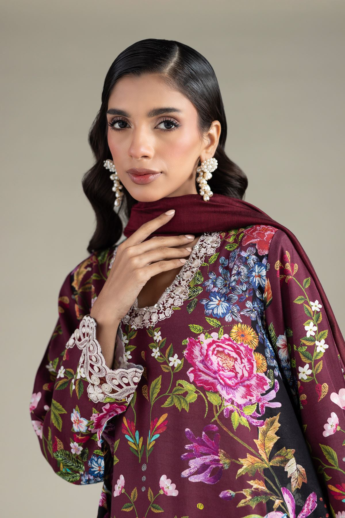 Embroidered Raw Silk Three-Piece Tailored Set - T-A33-26-102FD-VG