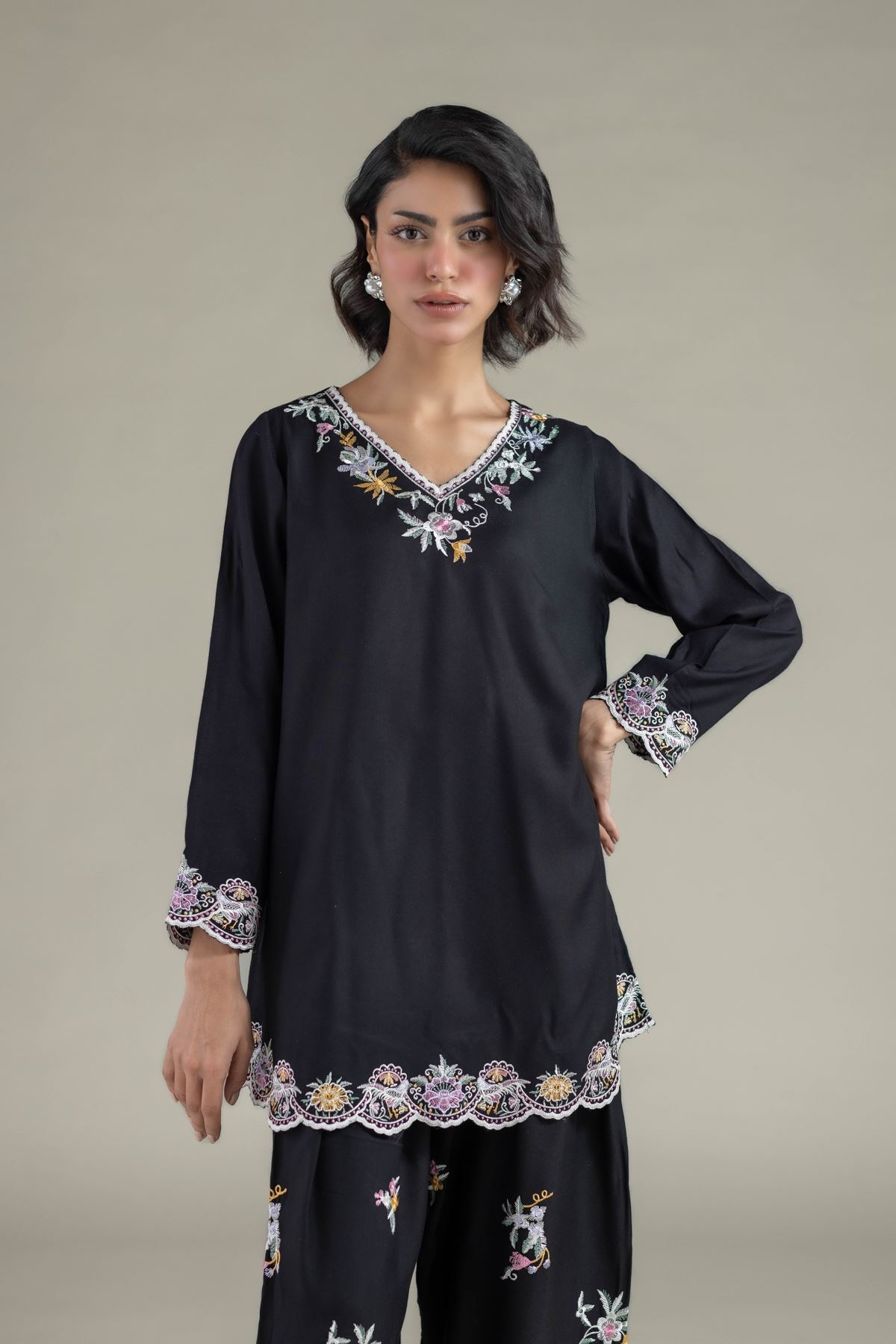 Embroidered Heavy Blended Viscose Floral V-Neck Kurta - 25-10-11E12-03TB-VG