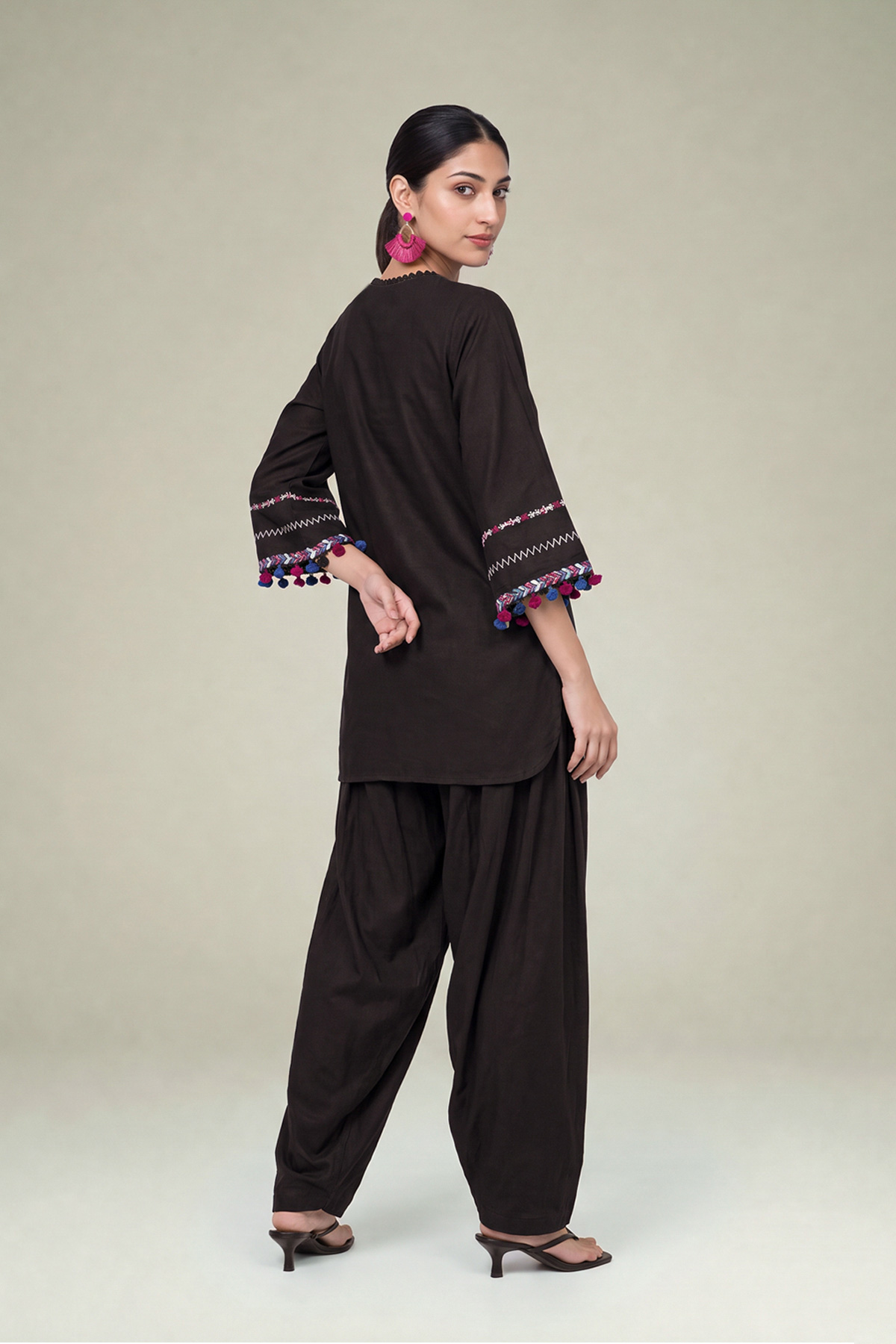 Embroidered Cambric Floral Black Kurta - 1-26-102-A-F-VG