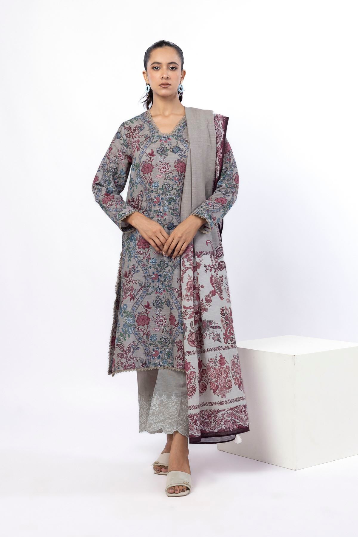 Embroidered Light Khaddar Tailored 3 Piece - MT15AST-VG