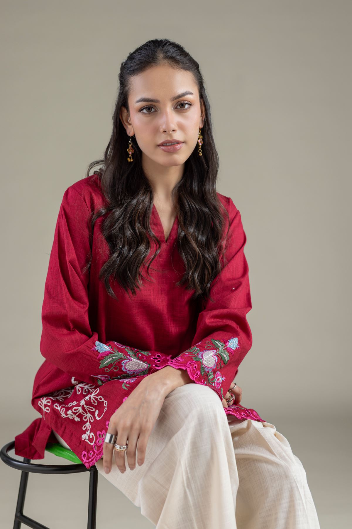 Embroidered Heavy Textured Cotton Kurta - 25-10-12E4-08TB-VG