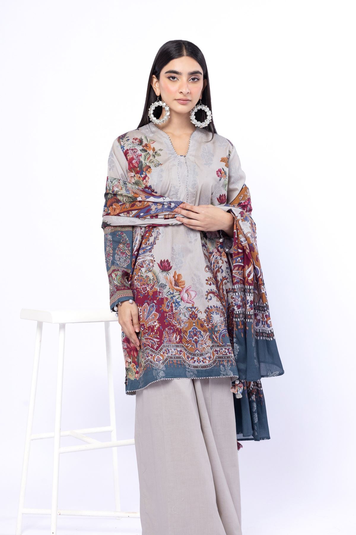 Printed Jacquard Tailored 3 Piece - T-A33-26-108FD-VG