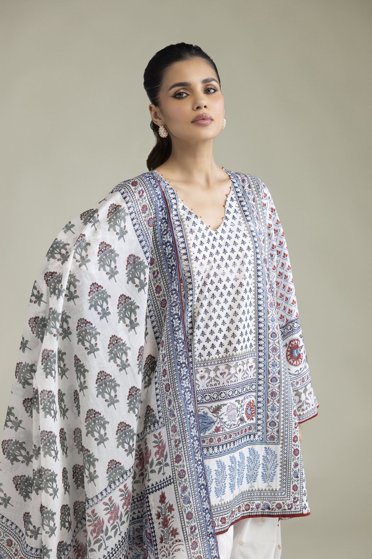 Embroidered Lawn Lawn Tailored 3-Piece - 1-26-322-B-A1-VG