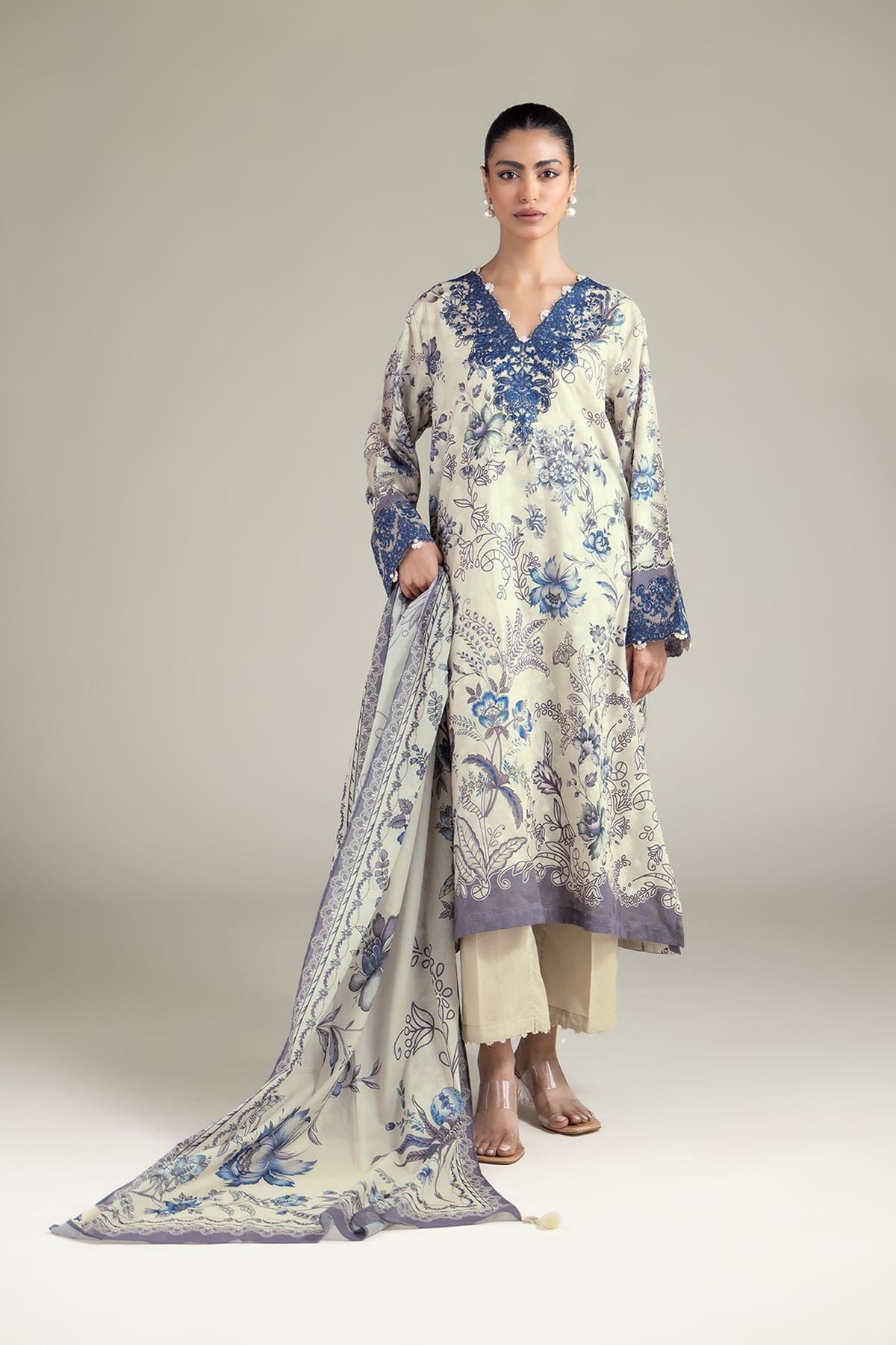 Embroidered Broshia Fabrics 3 Piece - A22-26-201FF1-VG