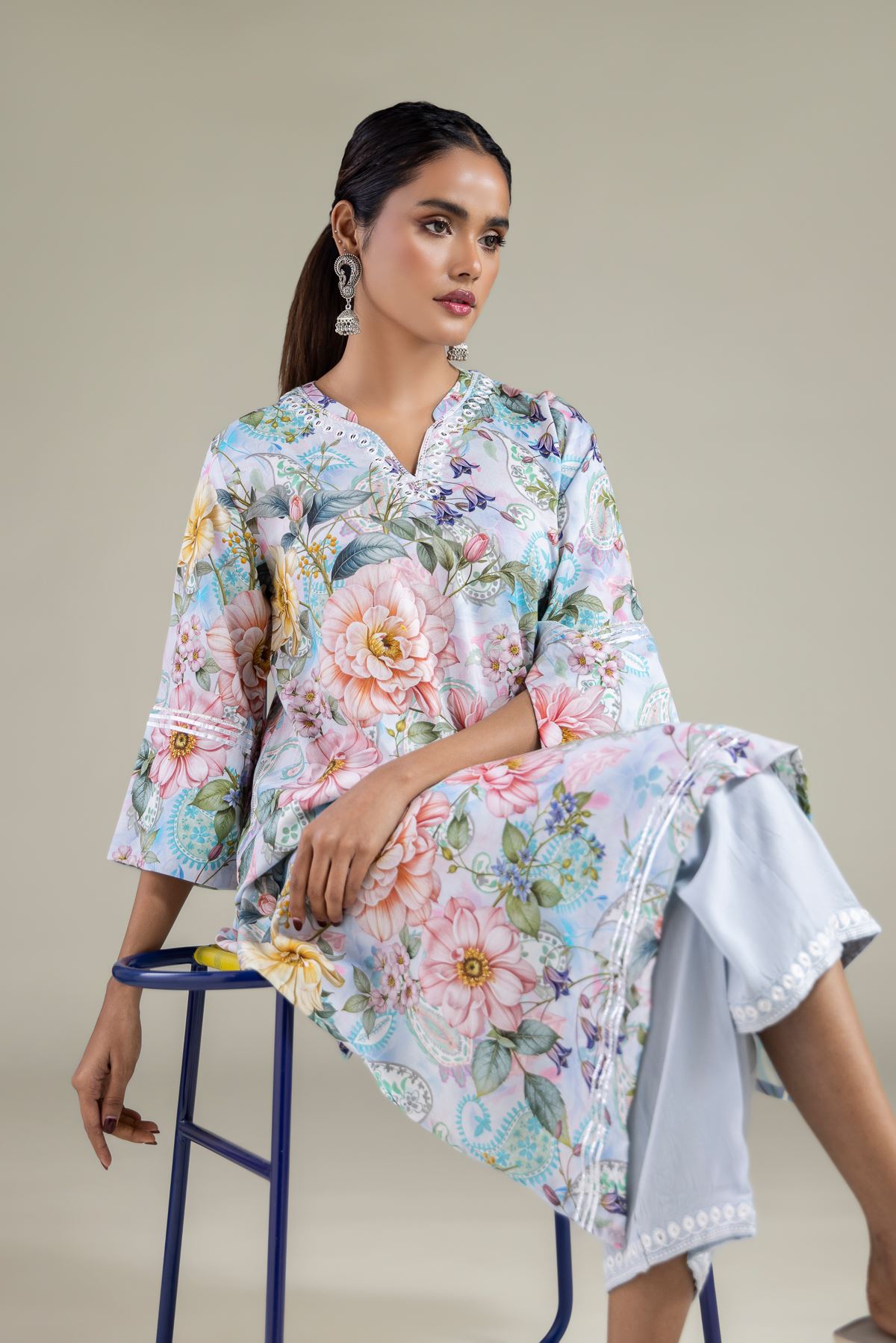 Embroidered Viscose Long Floral Kurta - 2-26-102-A-A-VG