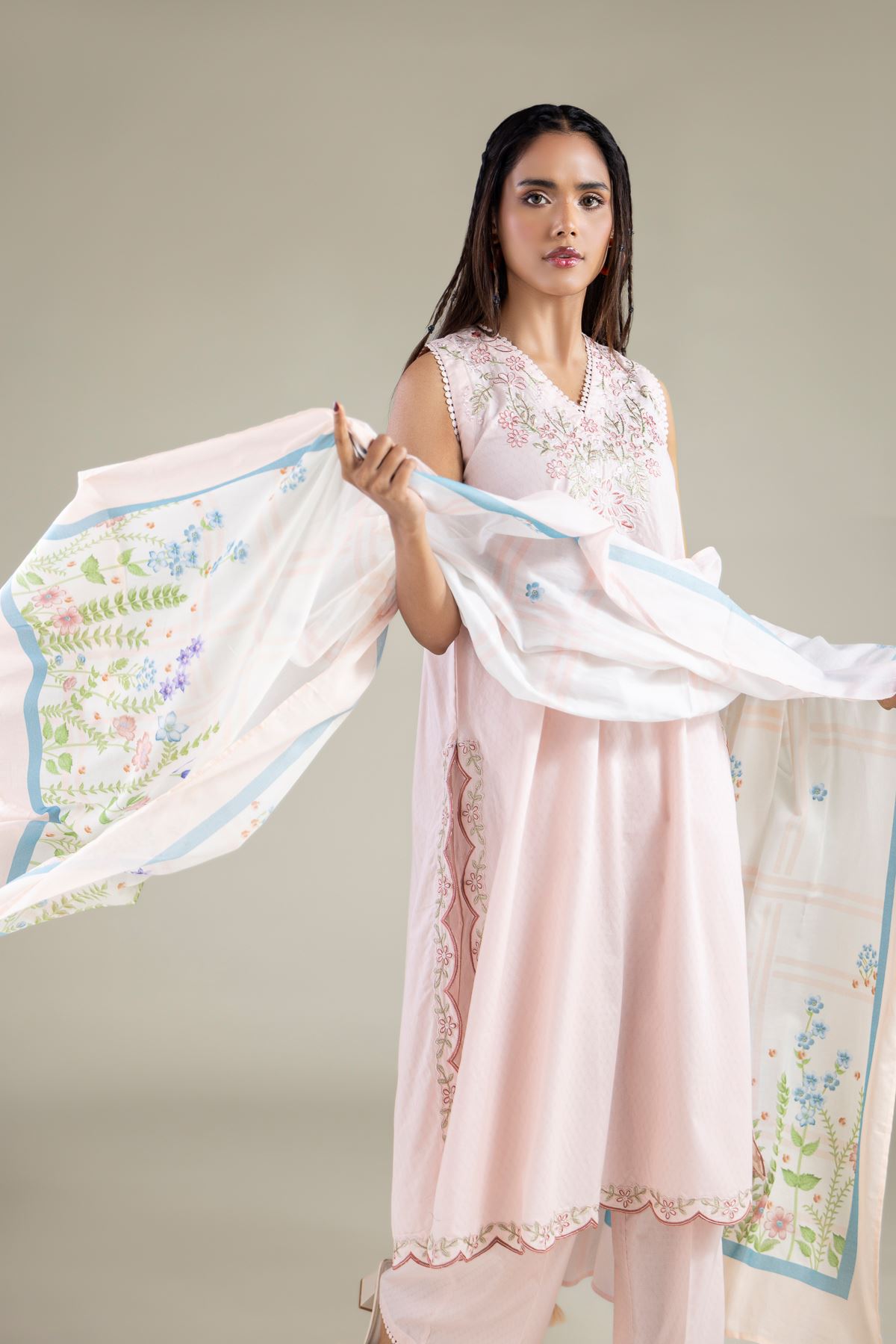 Embroidered Lawn Floral Dupatta - 1-26-114-A-F-VG