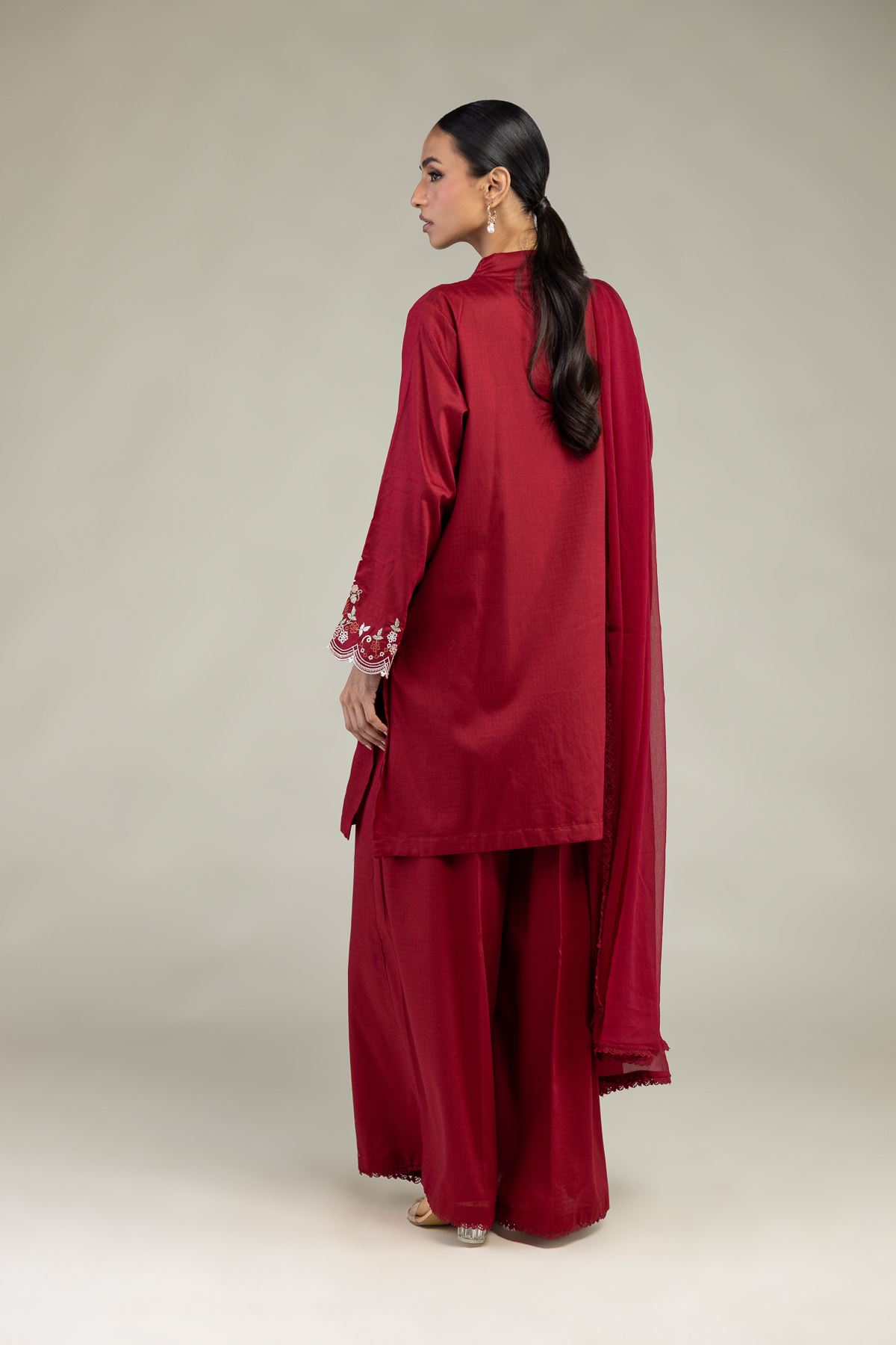 Embroidered Dobby Dobby Tailored 3-Piece - 2-26-308-A-G1-VG
