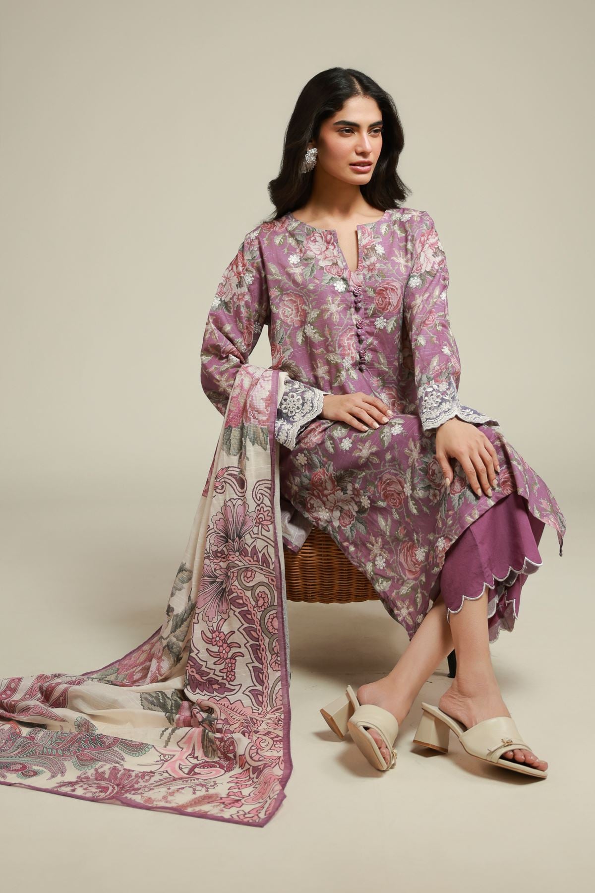 Embroidered Mesuri Fabrics 3 Piece - A22-26-123FA2-VG