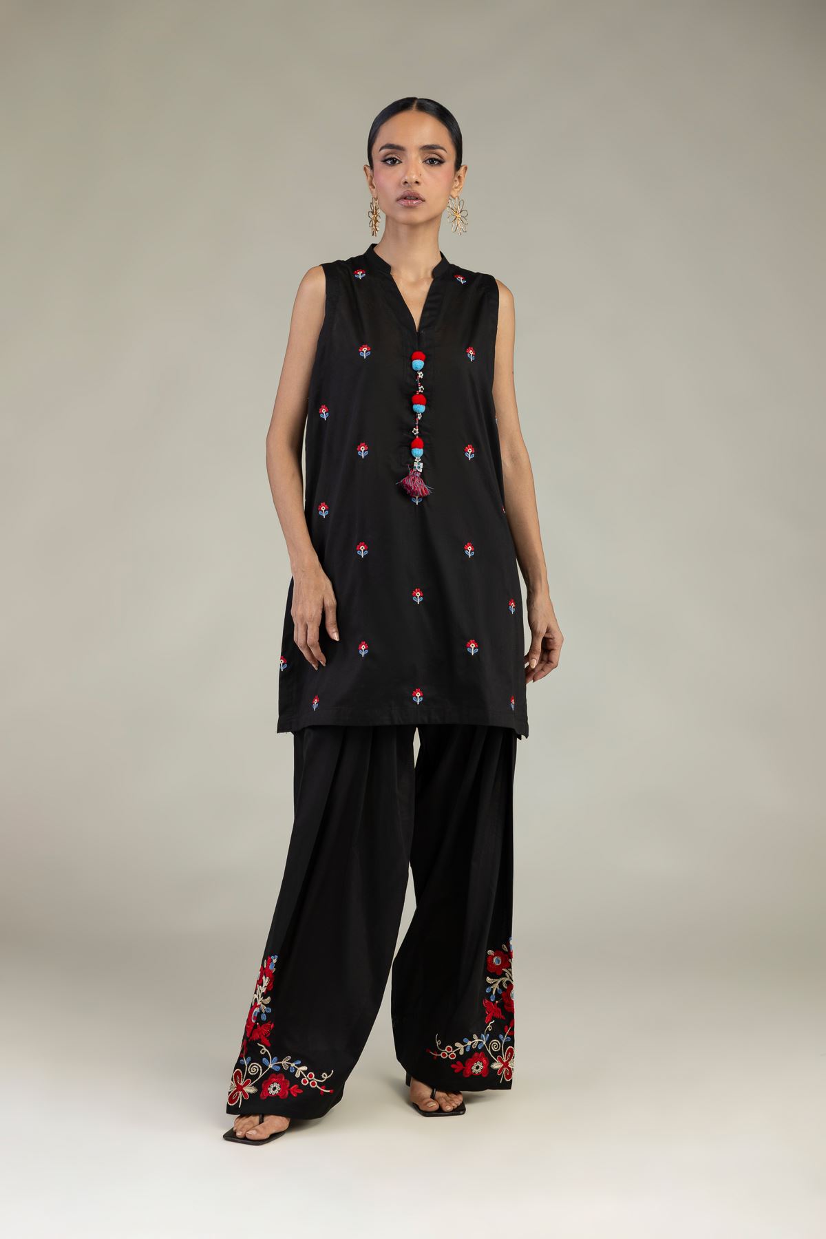 Embroidered Cambric Floral Cambric Shalwar - 1-26-327-B-C1-VG