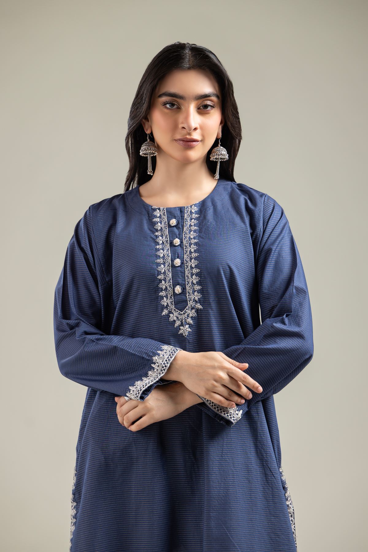 Embroidered Mesuri Messuri Round-Neck Kurta - 1-26-142-A-A-VG