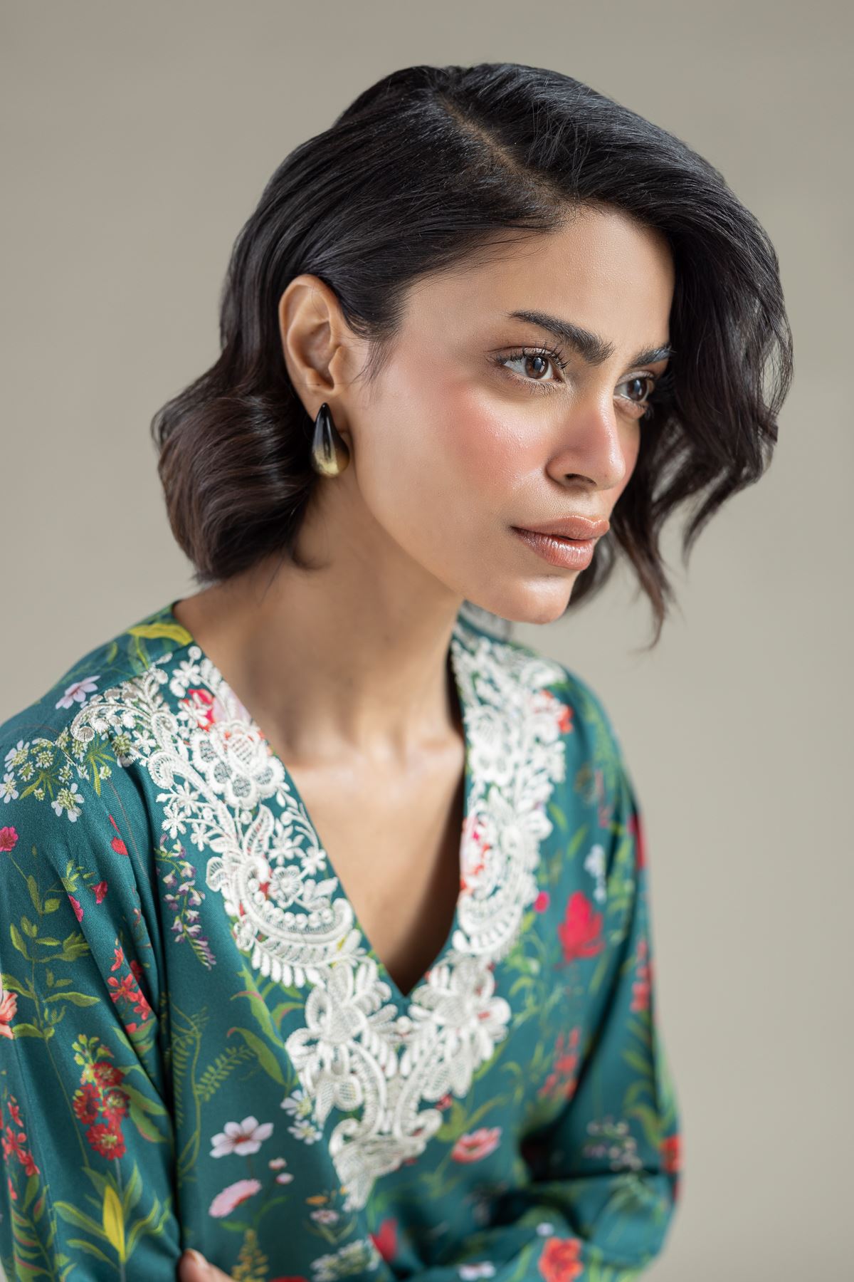 Embroidered Marina Floral Longline Kurta - 25-10-11E6-08TA-VG