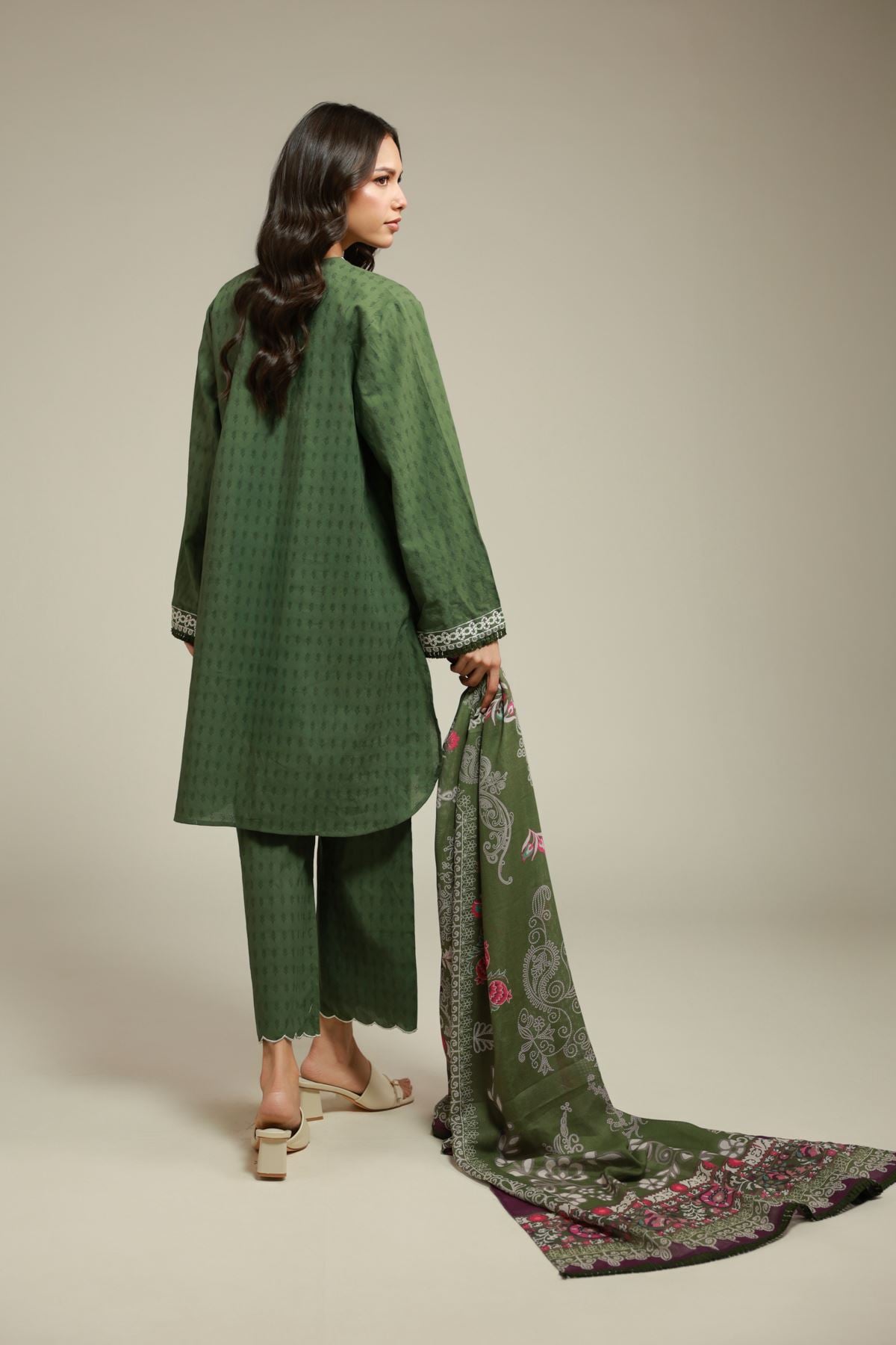 Embroidered Dobby 3-Piece Tailored Set - KW38A-VG