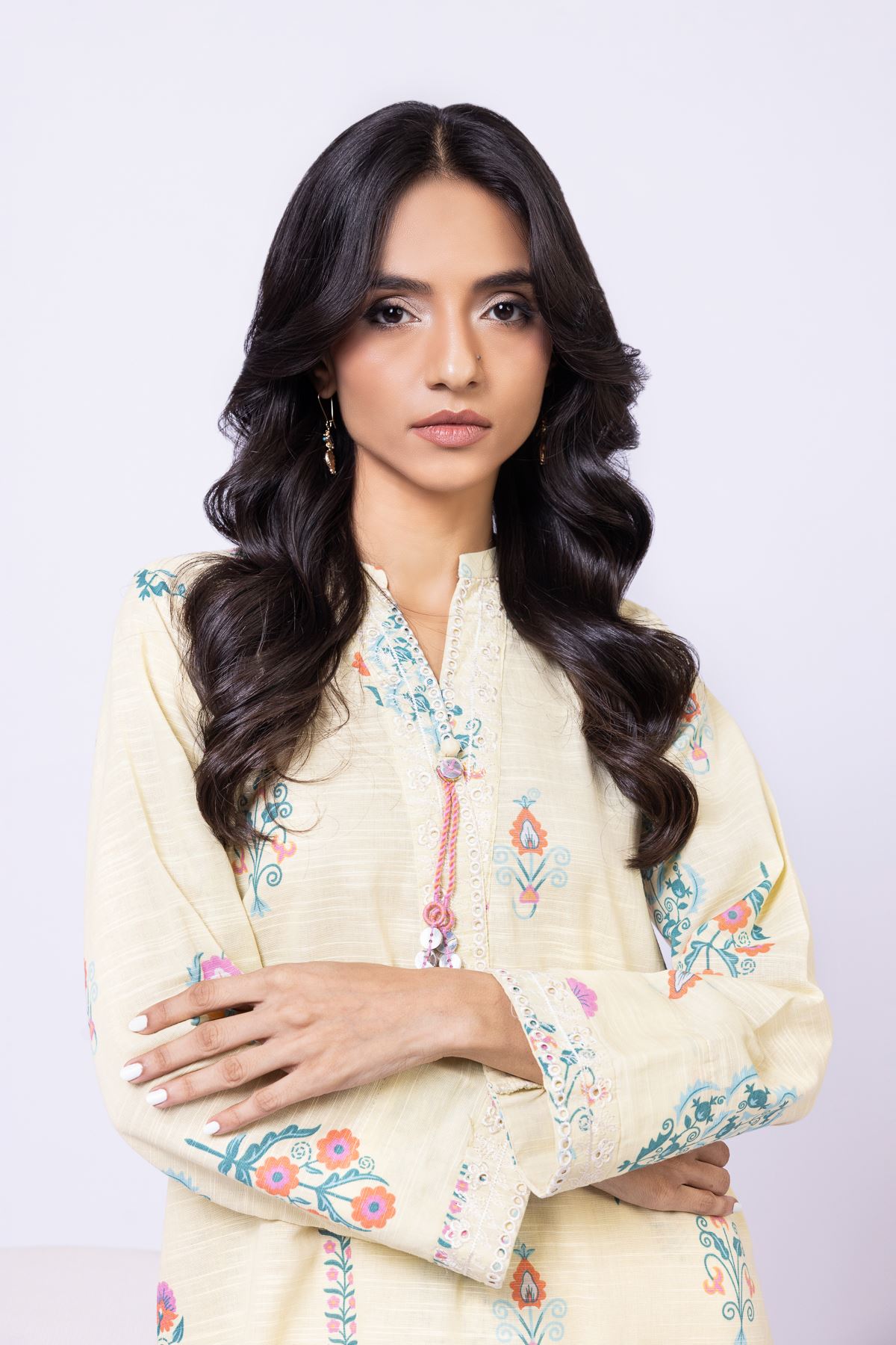 Embroidered Khaddar Kurta - 25-09-10E1-09TB-VG